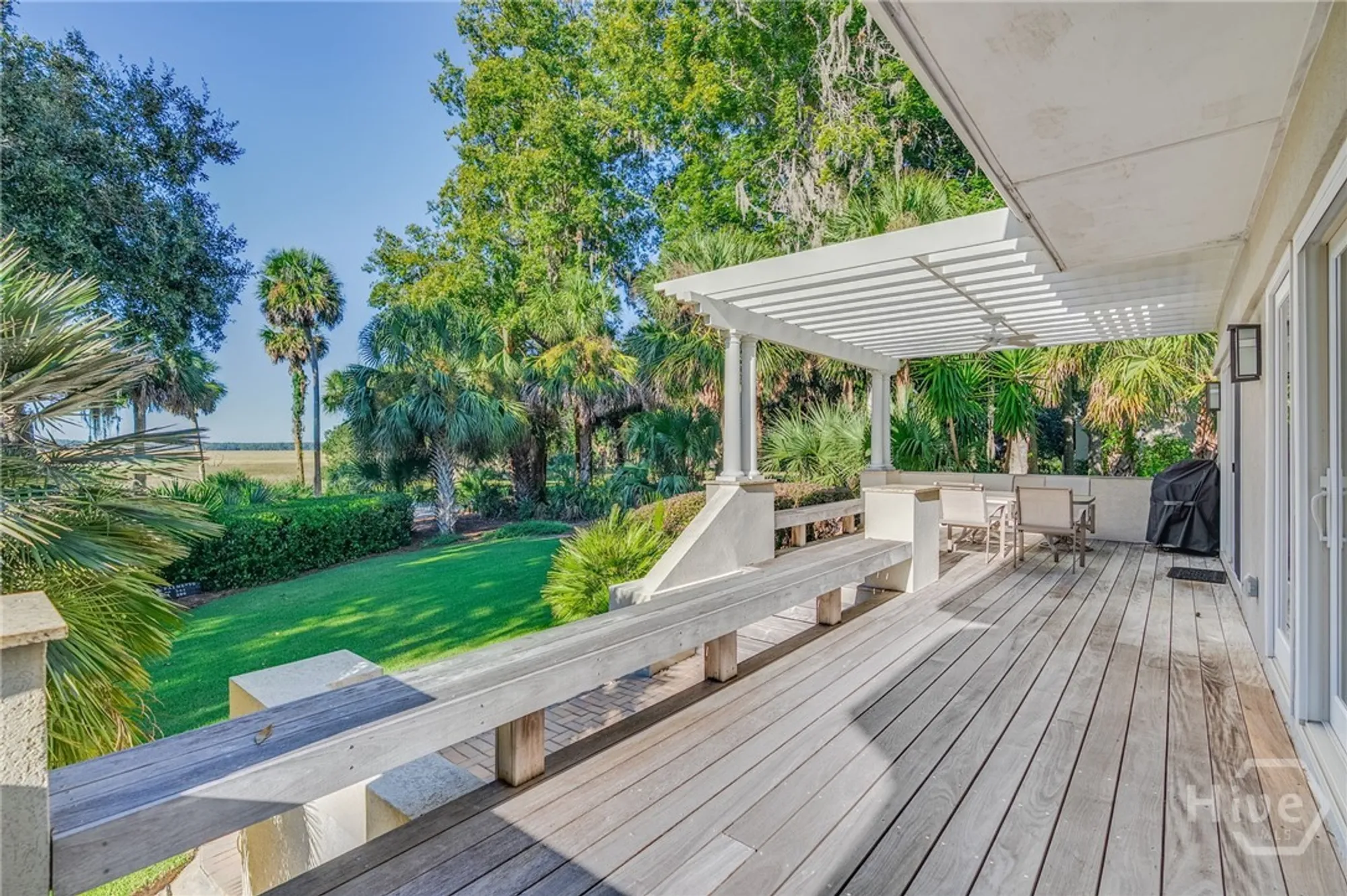 Property Slideshow image 28 of 39 | 1 bishopwood ct, Savannah, GA, 31411