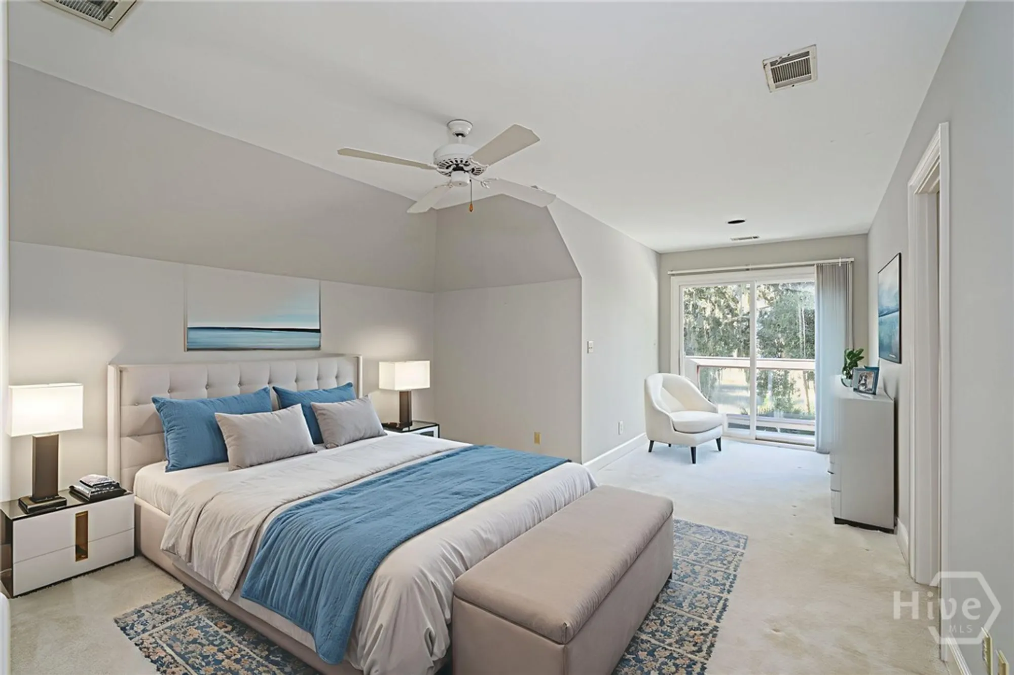 Property Slideshow image 34 of 39 | 1 bishopwood ct, Savannah, GA, 31411