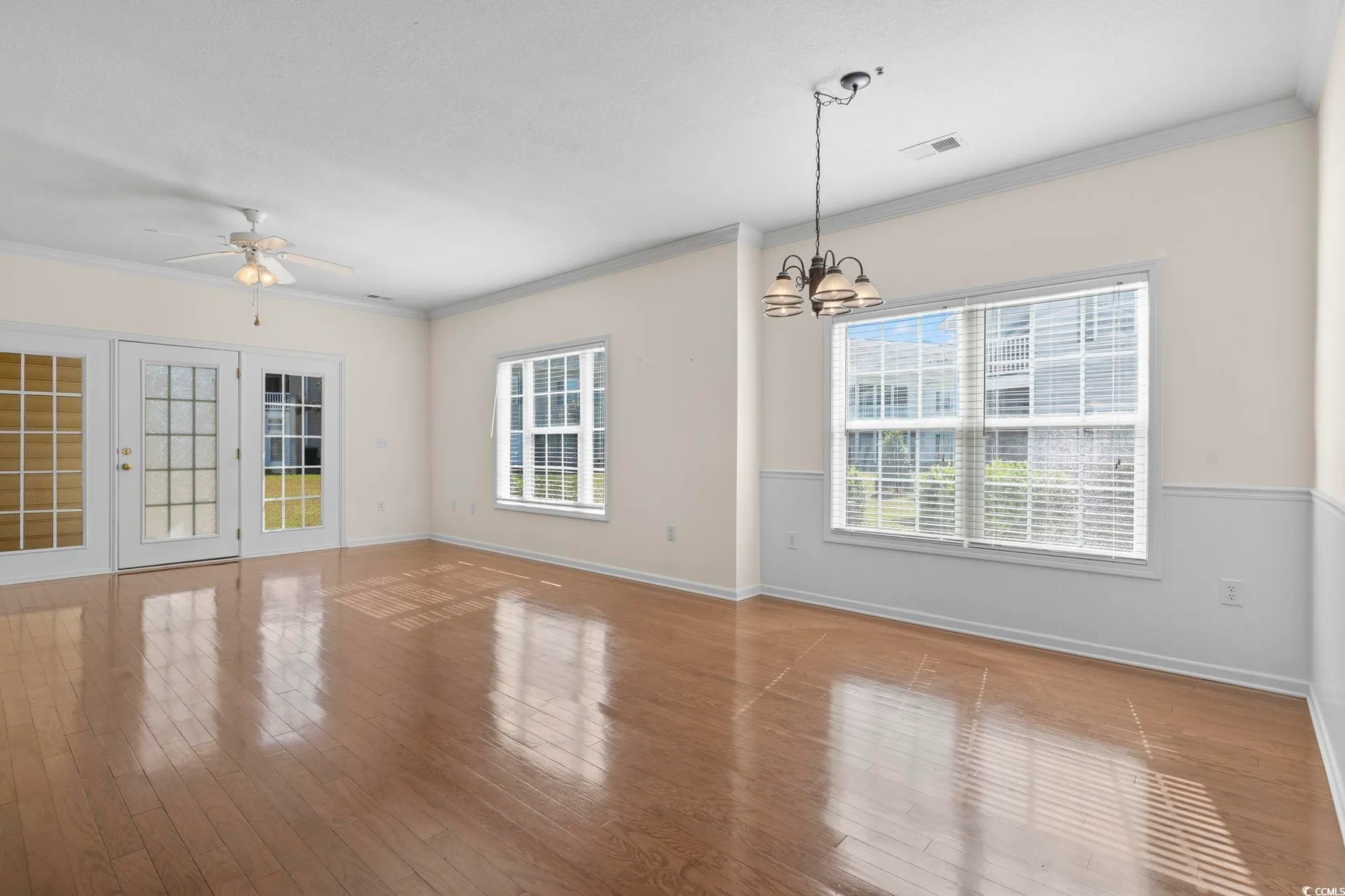 Property Slideshow image 18 of 37 | 237 moonglow cir 102, Murrells Inlet, SC, 29576
