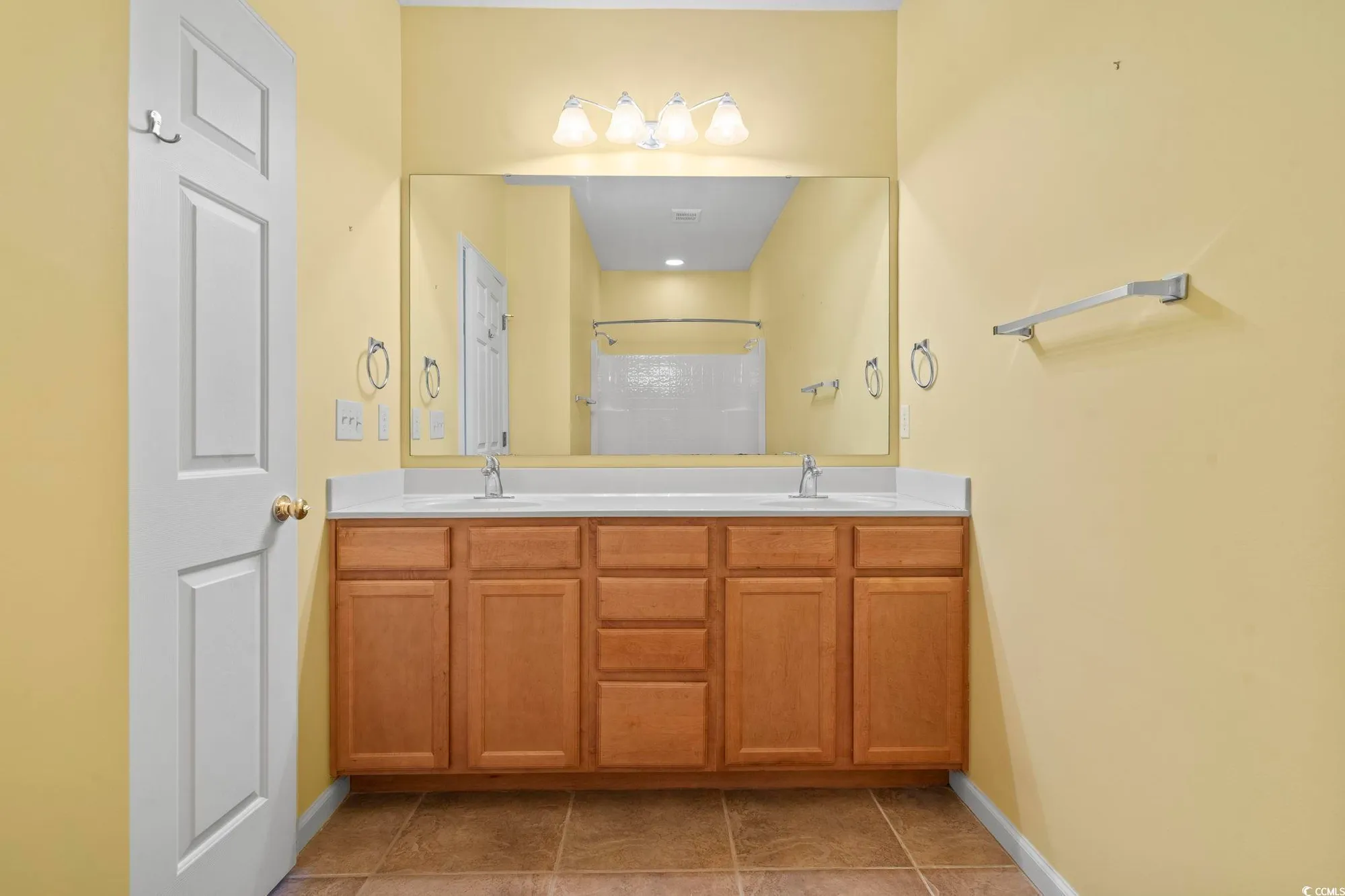 Property Slideshow image 29 of 37 | 237 moonglow cir 102, Murrells Inlet, SC, 29576