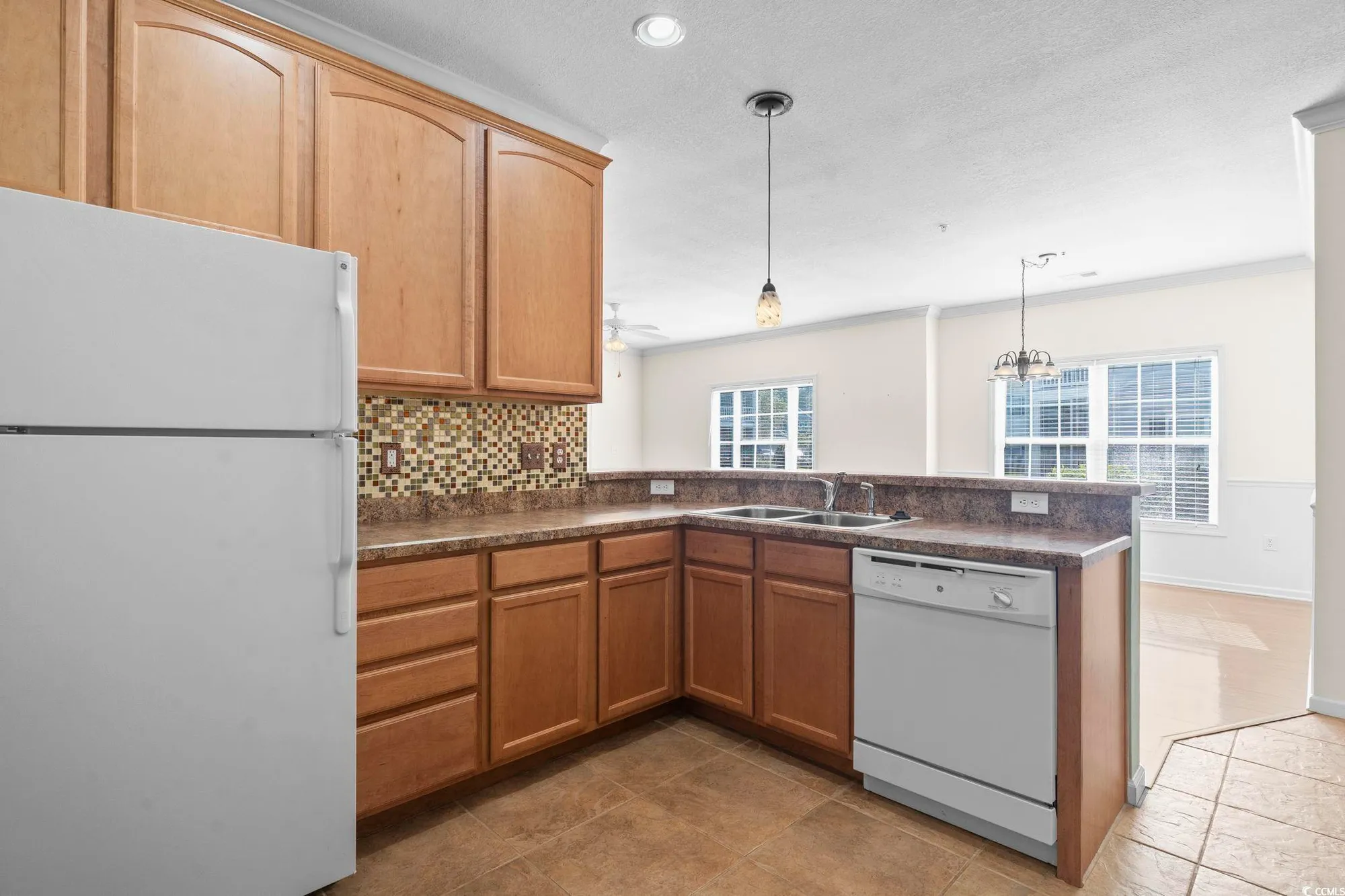Property Slideshow image 5 of 37 | 237 moonglow cir 102, Murrells Inlet, SC, 29576