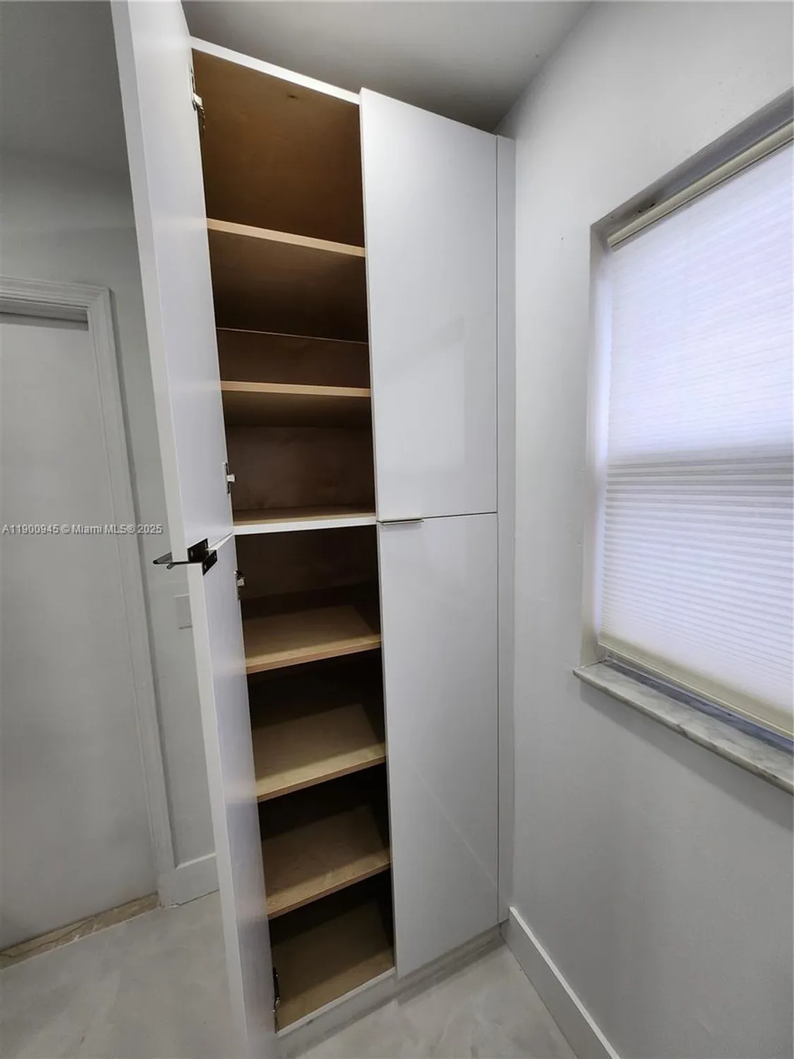 Property Slideshow image 15 of 39 | 1254 nw 82nd ave, Plantation, FL, 33322