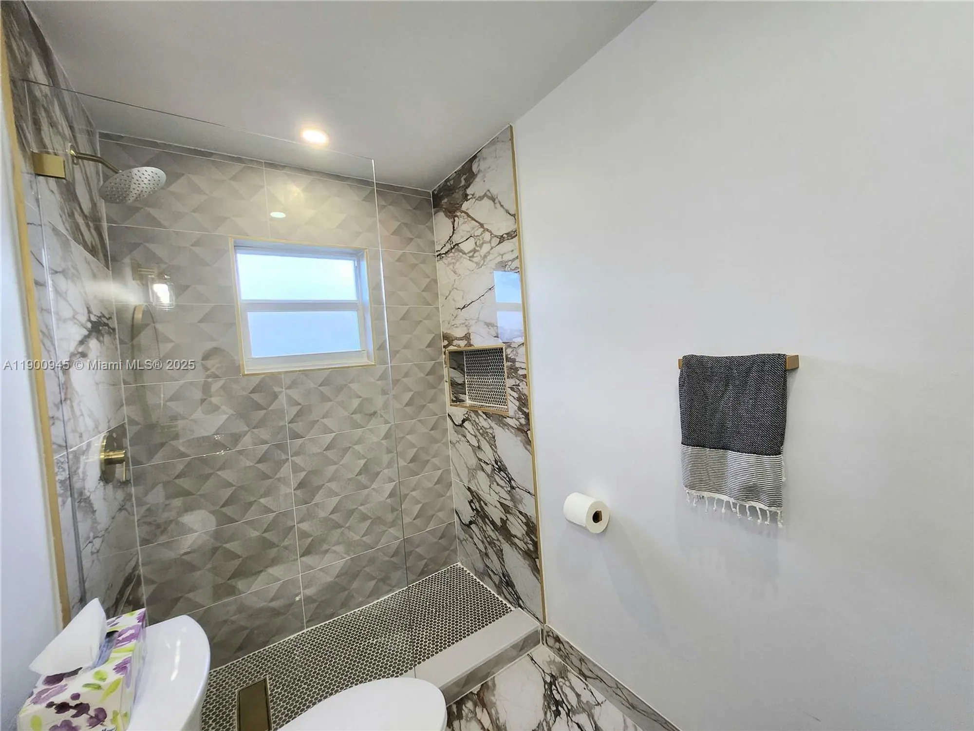 Property Slideshow image 28 of 39 | 1254 nw 82nd ave, Plantation, FL, 33322