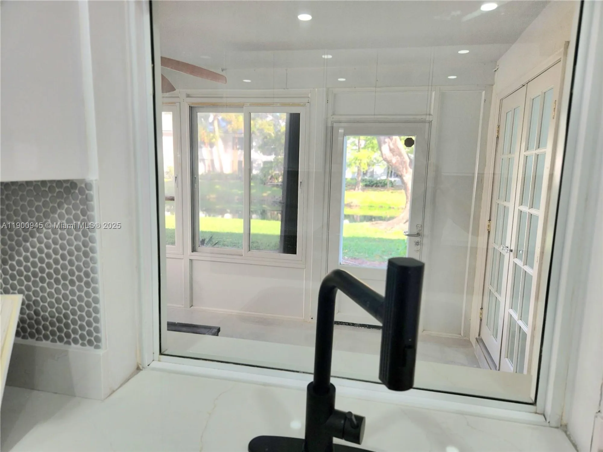 Property Slideshow image 20 of 39 | 1254 nw 82nd ave, Plantation, FL, 33322