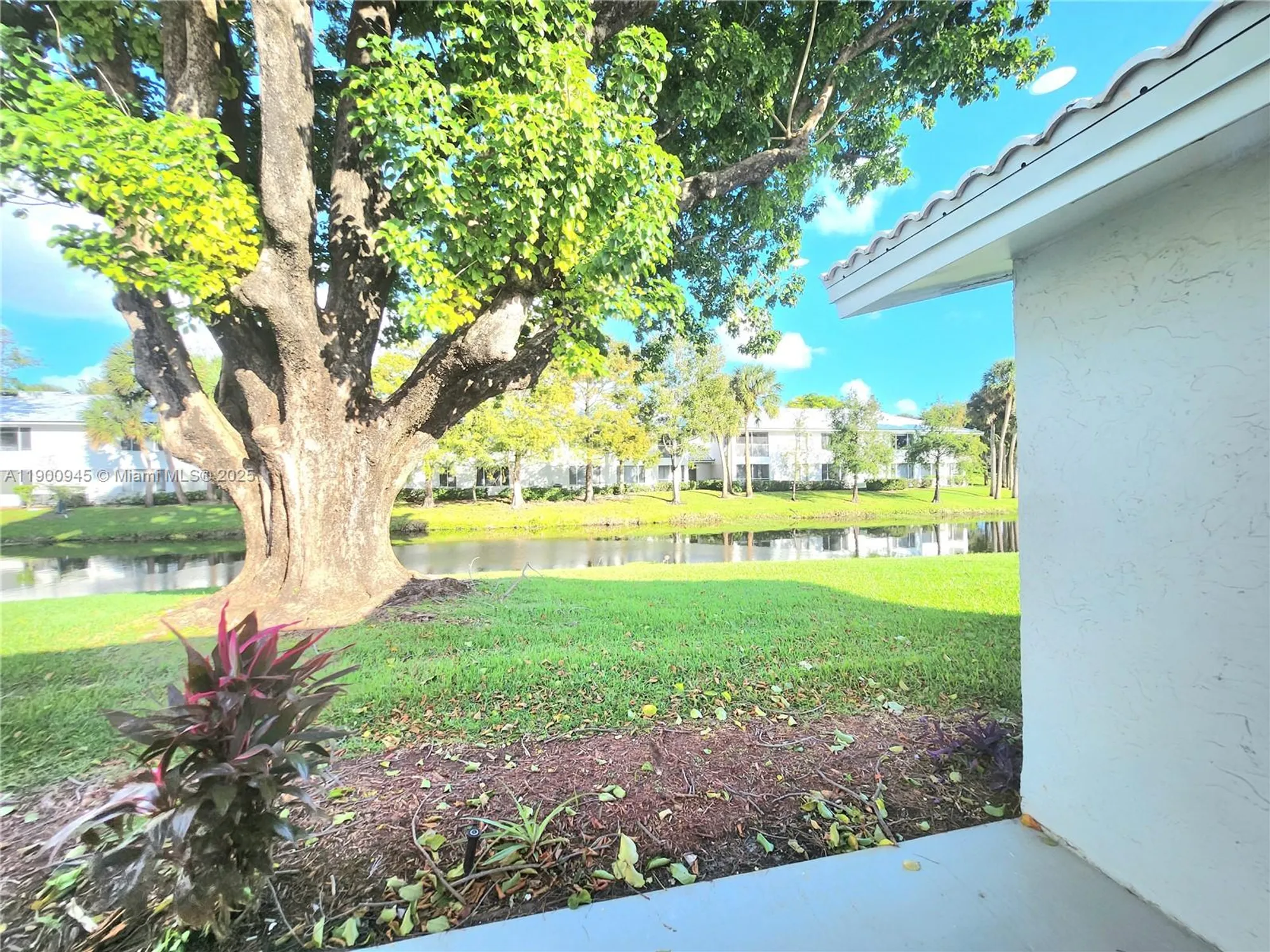 Property Slideshow image 34 of 39 | 1254 nw 82nd ave, Plantation, FL, 33322
