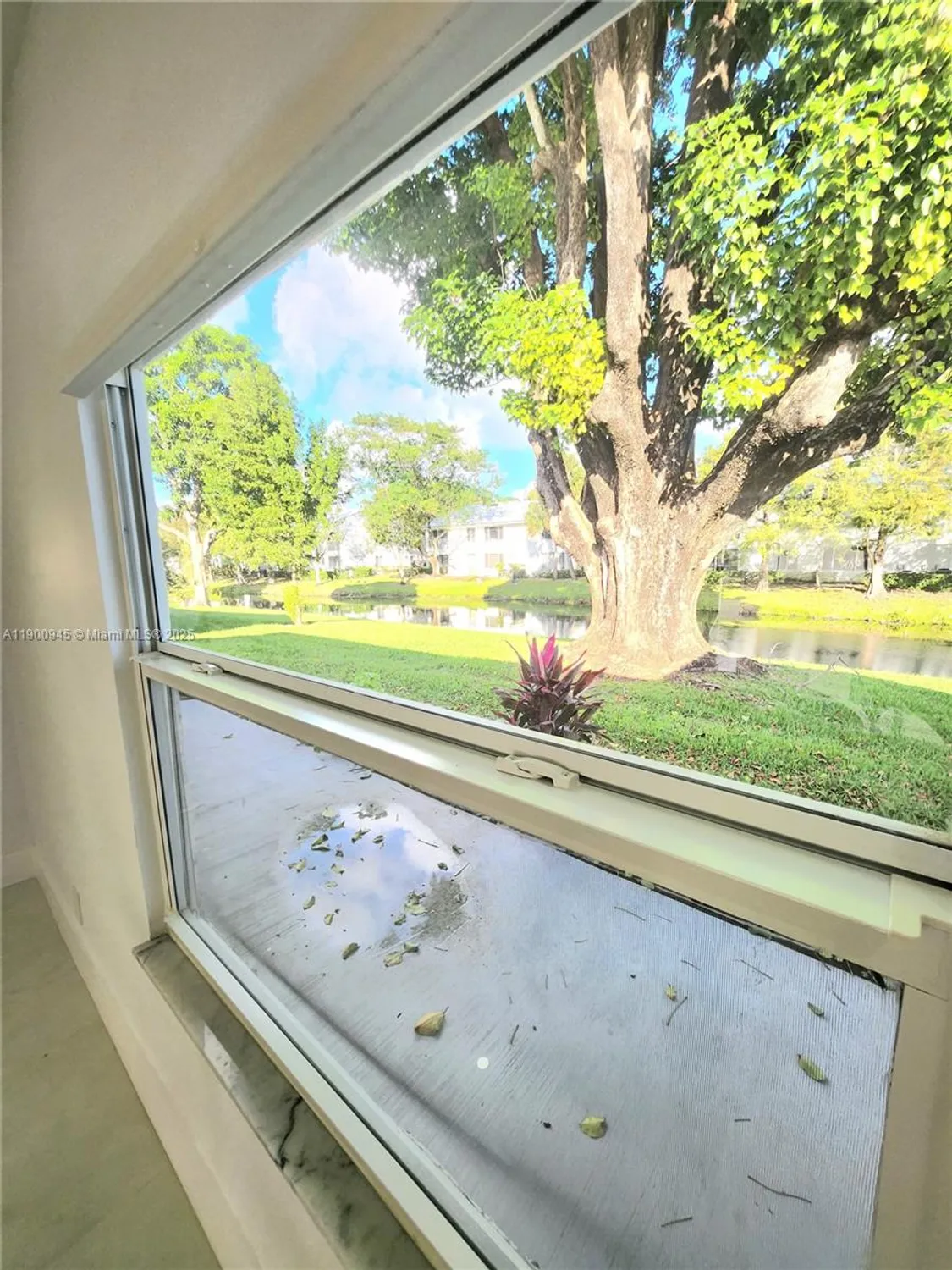 Property Slideshow image 33 of 39 | 1254 nw 82nd ave, Plantation, FL, 33322