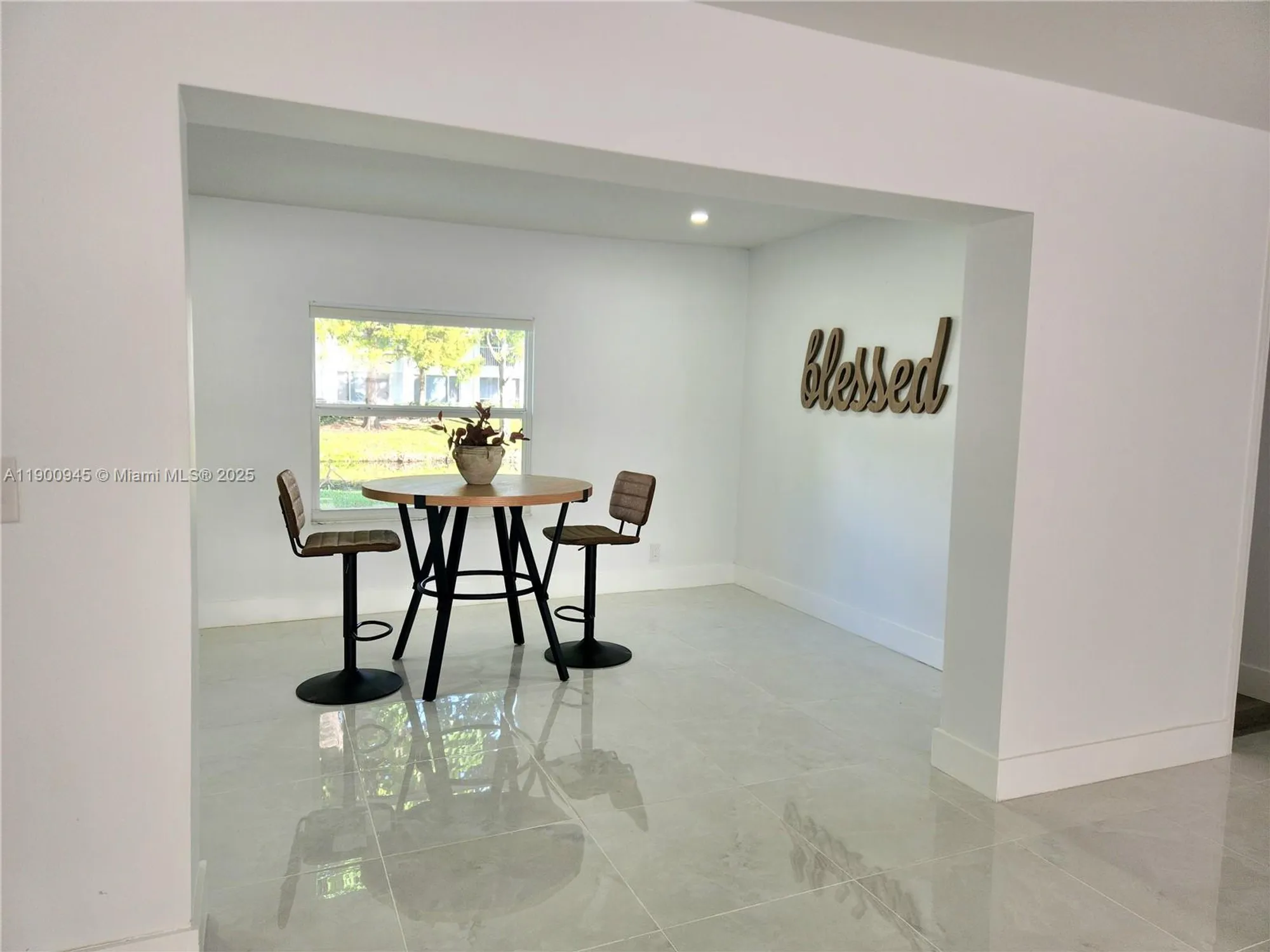 Property Slideshow image 7 of 39 | 1254 nw 82nd ave, Plantation, FL, 33322