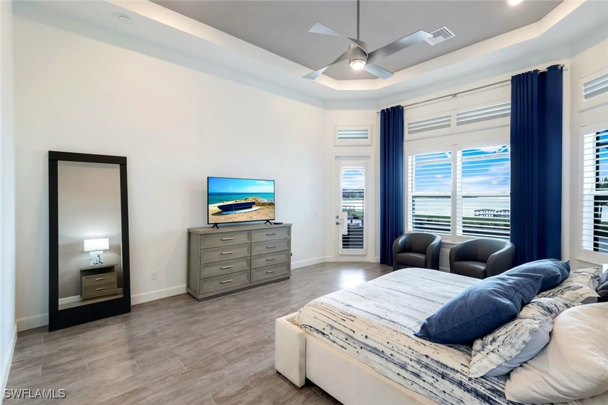 Property Slideshow image 14 of 50 | 11401 venetian lagoon dr, Fort Myers, FL, 33913