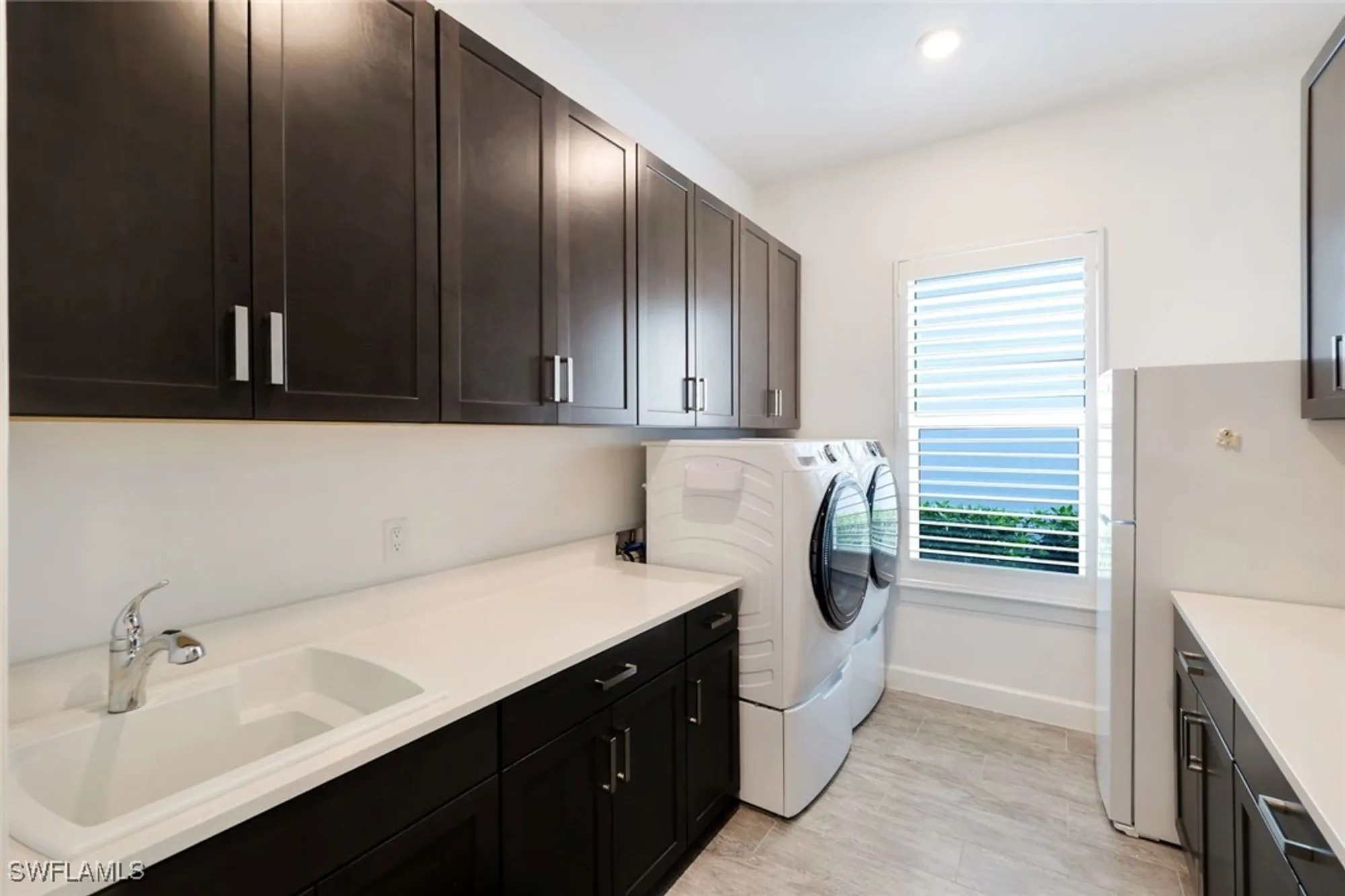 Property Slideshow image 27 of 50 | 11401 venetian lagoon dr, Fort Myers, FL, 33913