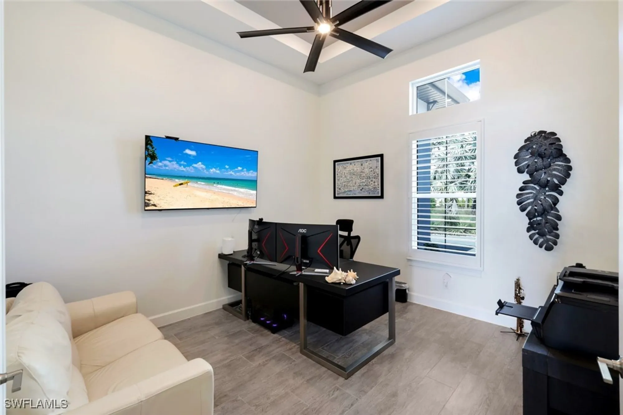 Property Slideshow image 22 of 50 | 11401 venetian lagoon dr, Fort Myers, FL, 33913