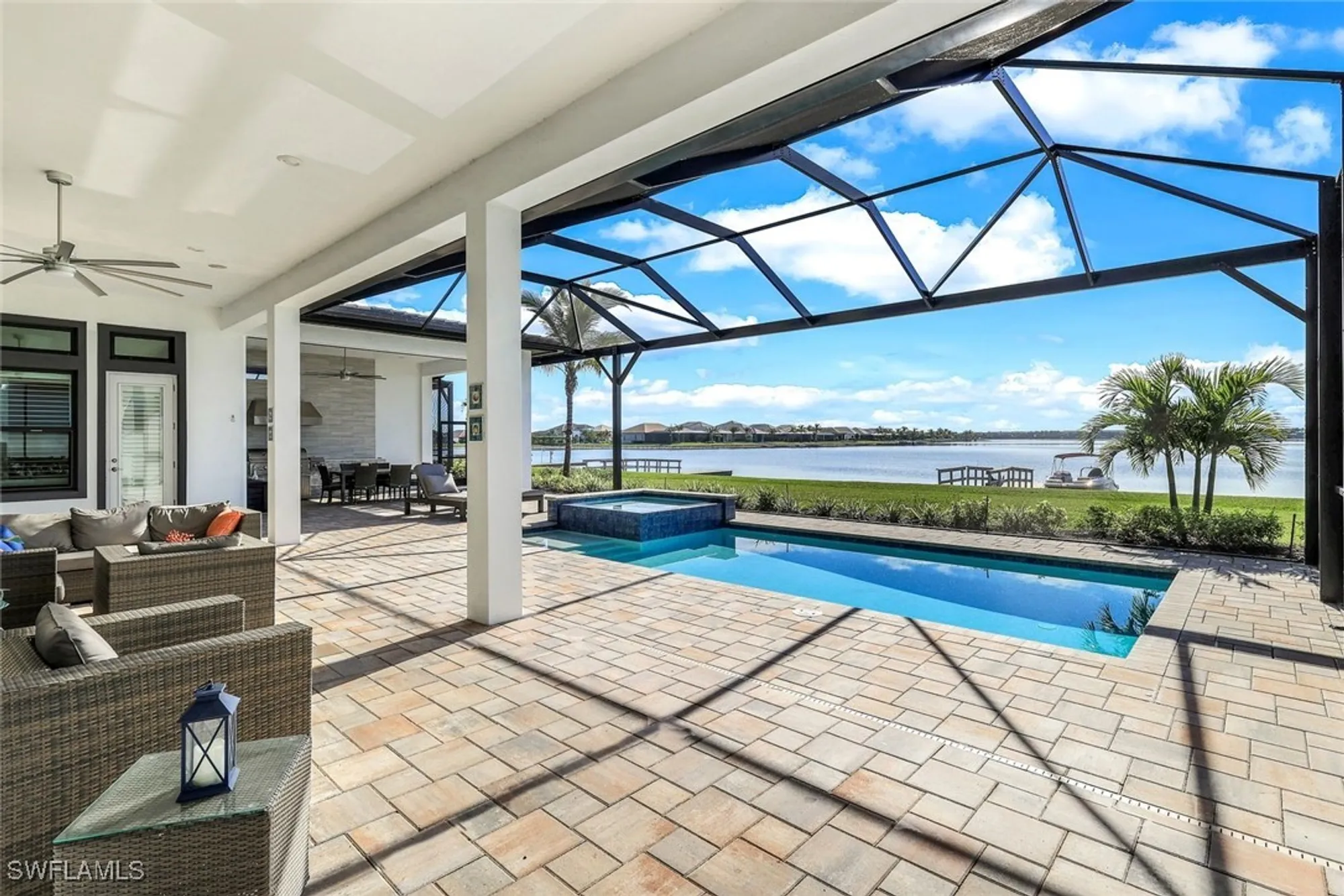 Property Slideshow image 31 of 50 | 11401 venetian lagoon dr, Fort Myers, FL, 33913