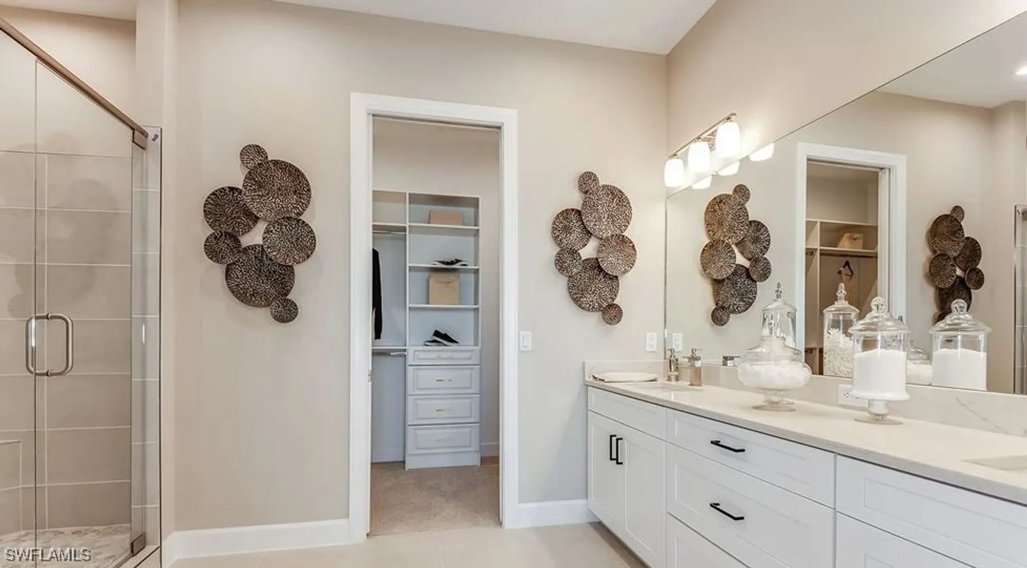 Property Slideshow image 16 of 27 | 15319 lucerna st unit 202, Naples, FL, 34114