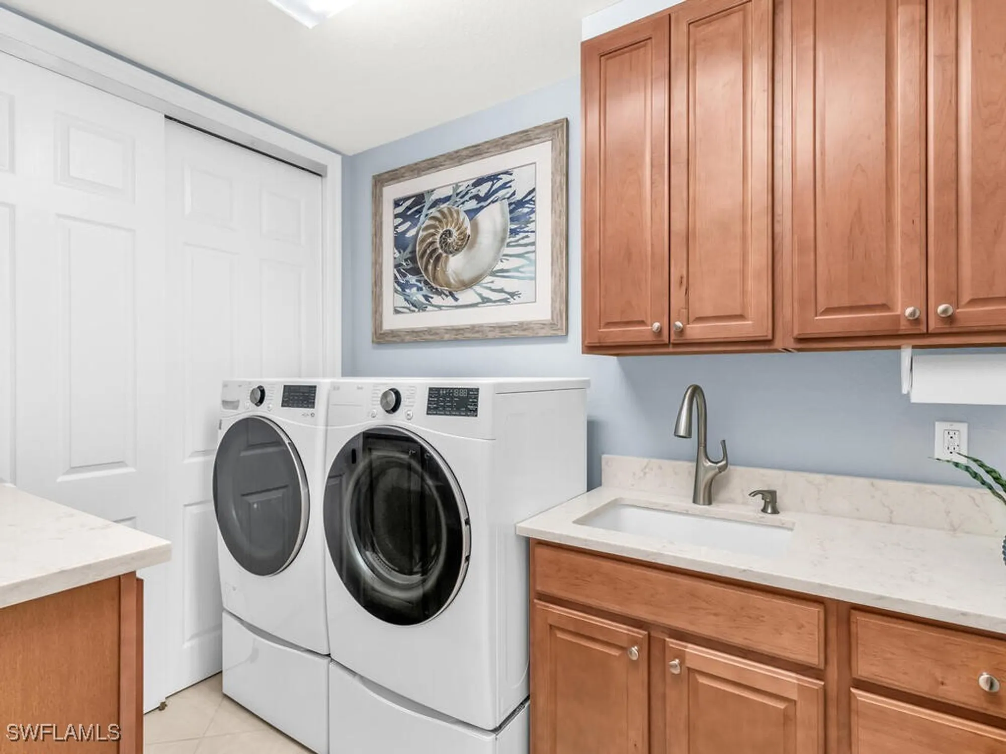 Property Slideshow image 19 of 39 | 7873 hawthorne dr unit 202, Naples, FL, 34113