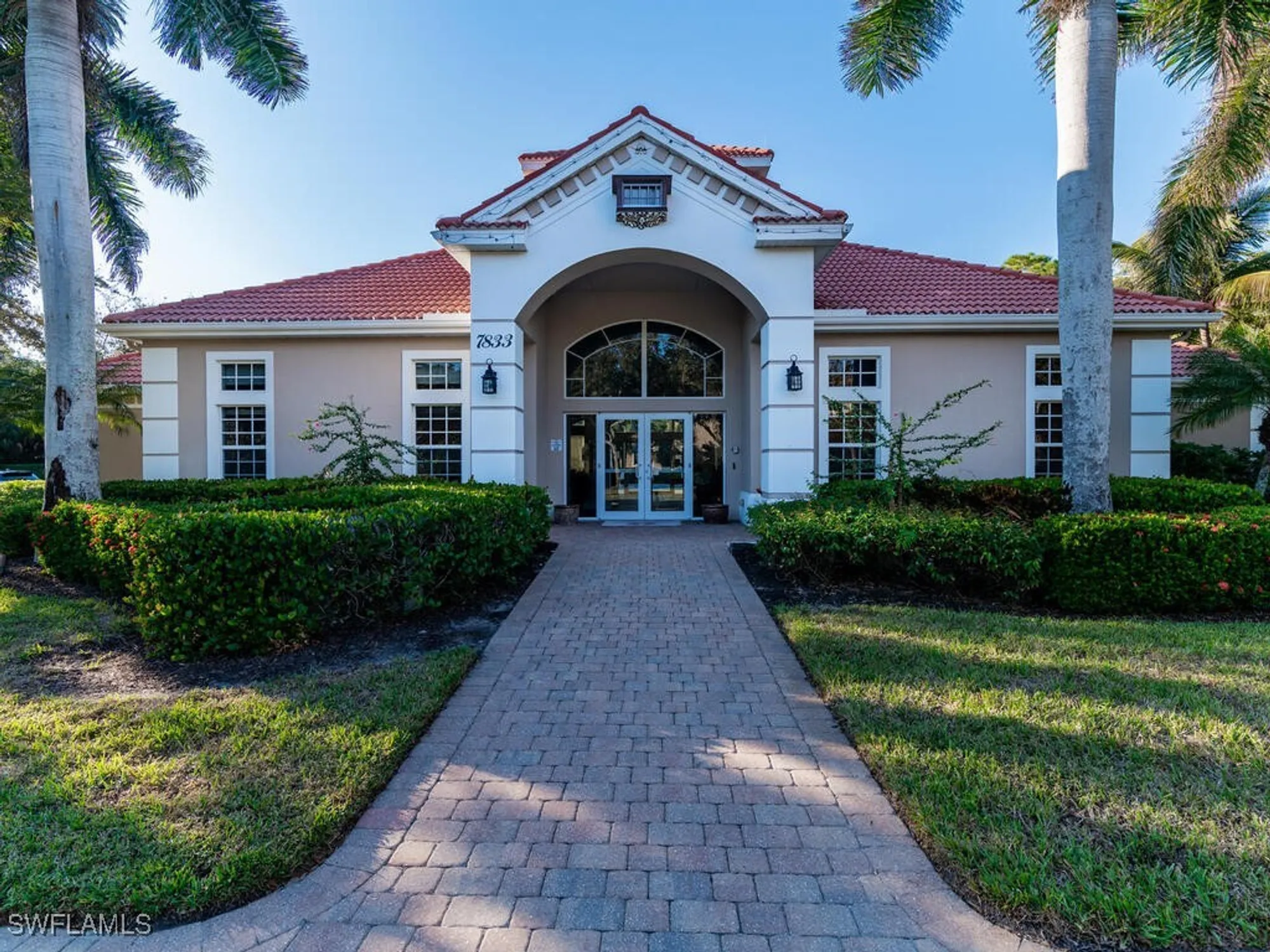 Property Slideshow image 29 of 39 | 7873 hawthorne dr unit 202, Naples, FL, 34113