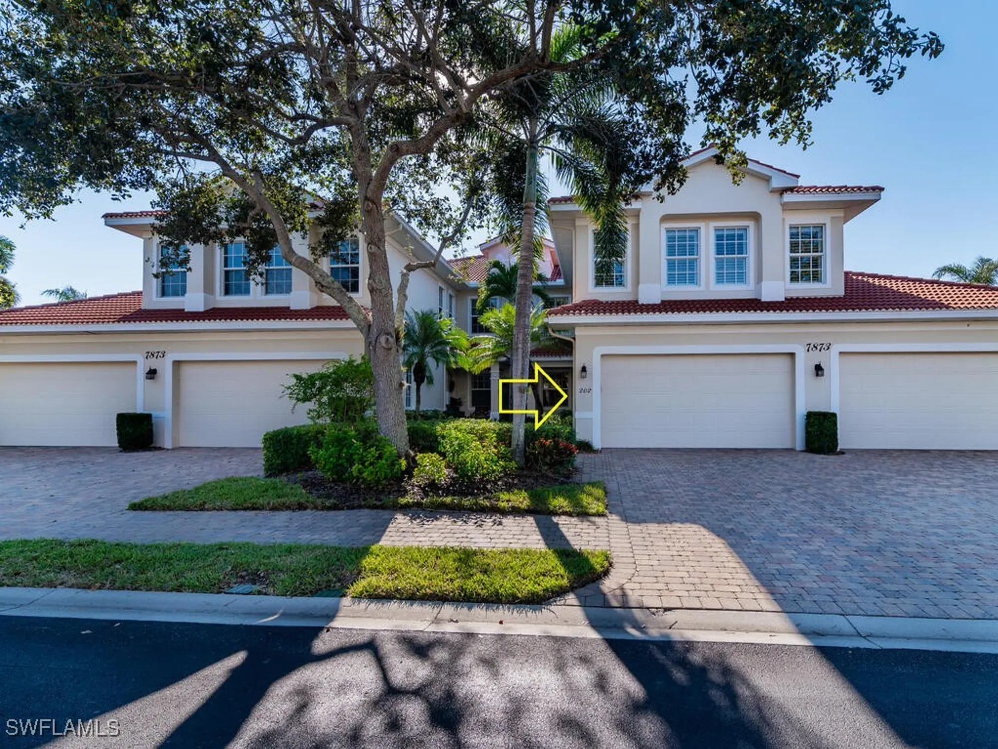 Property Slideshow image 23 of 39 | 7873 hawthorne dr unit 202, Naples, FL, 34113