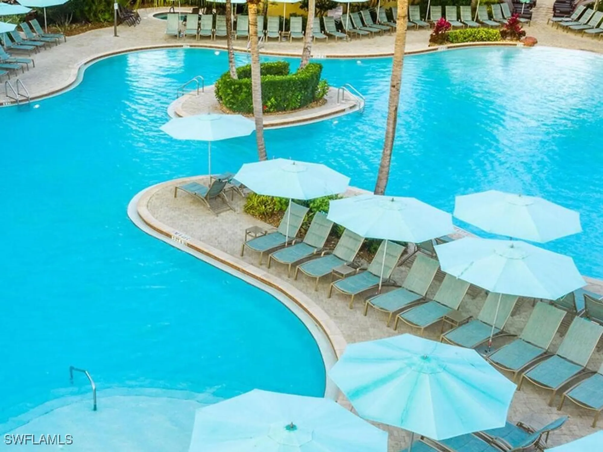 Property Slideshow image 35 of 39 | 7873 hawthorne dr unit 202, Naples, FL, 34113