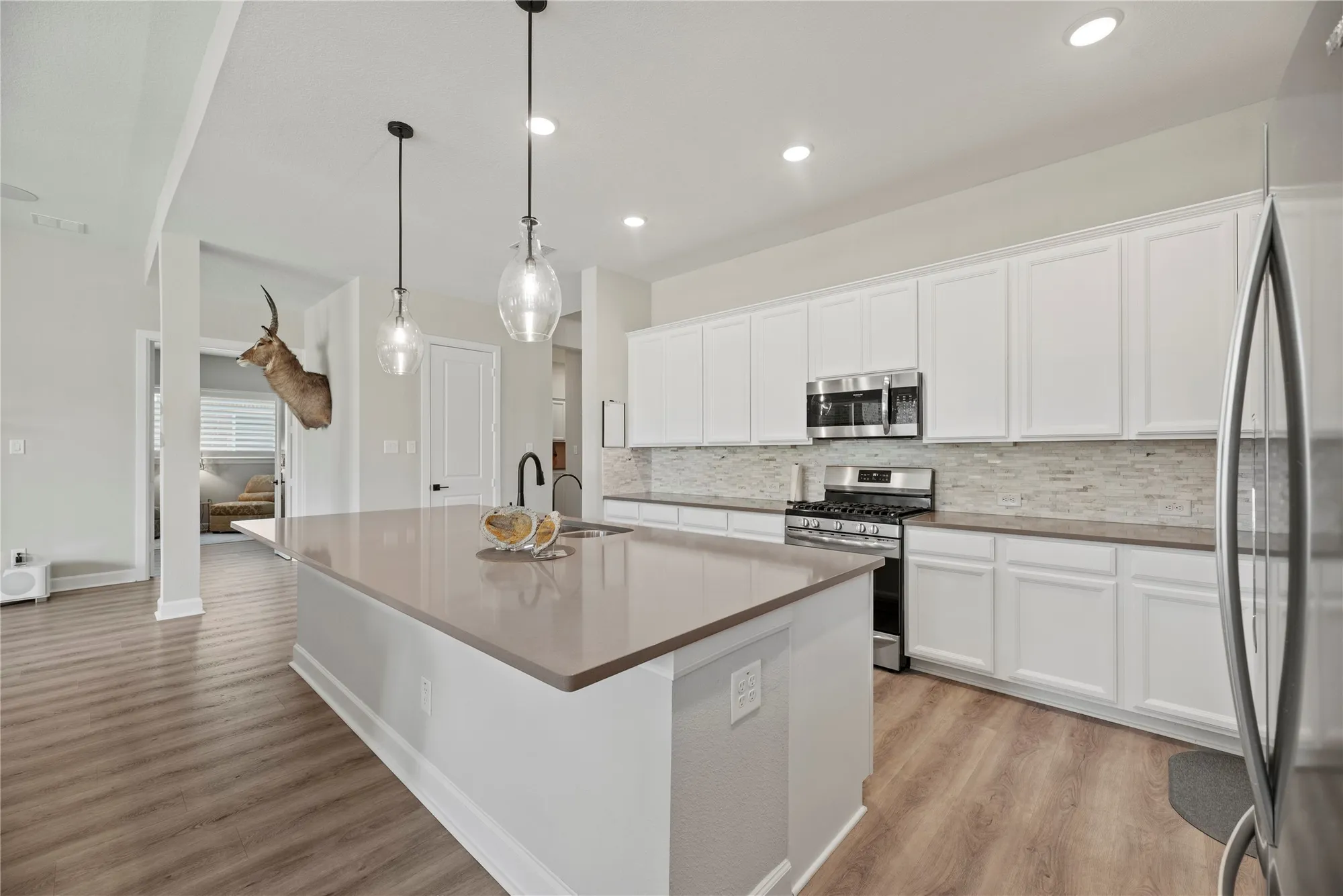 Property Slideshow image 25 of 45 | 7543 congress trail way, Porter, TX, 77365