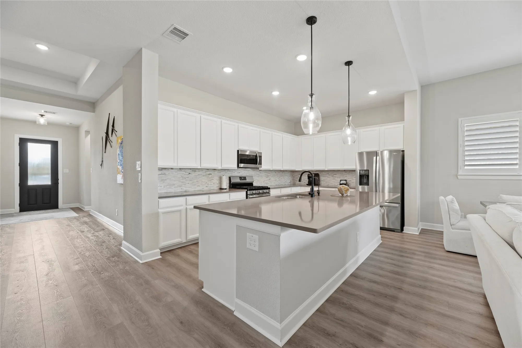 Property Slideshow image 7 of 45 | 7543 congress trail way, Porter, TX, 77365