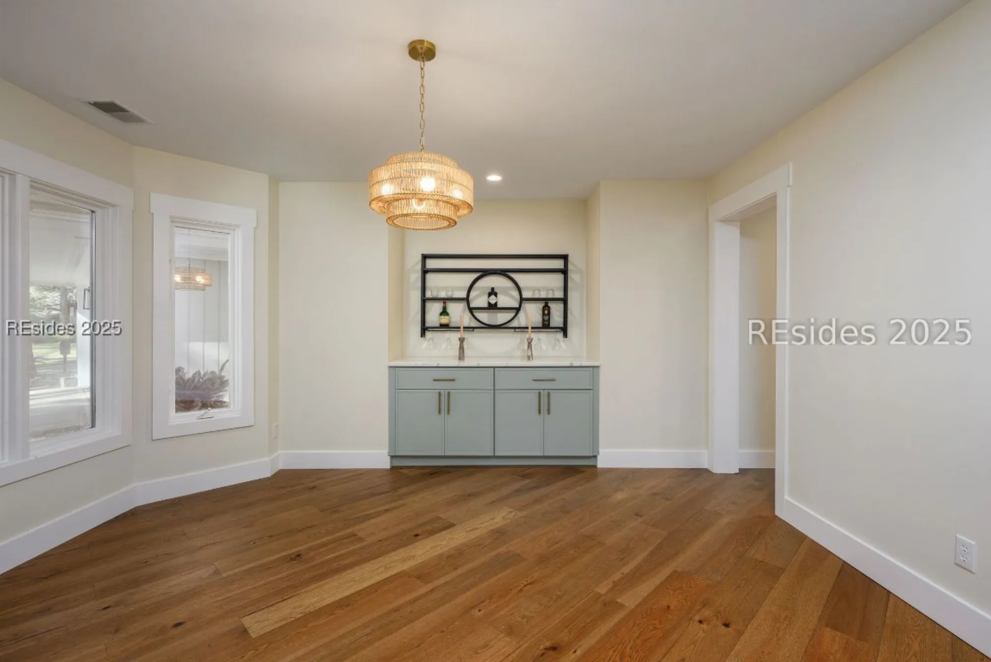 Property Slideshow image 19 of 36 | 7 whispering pines ct, Hilton Head Island, SC, 29926