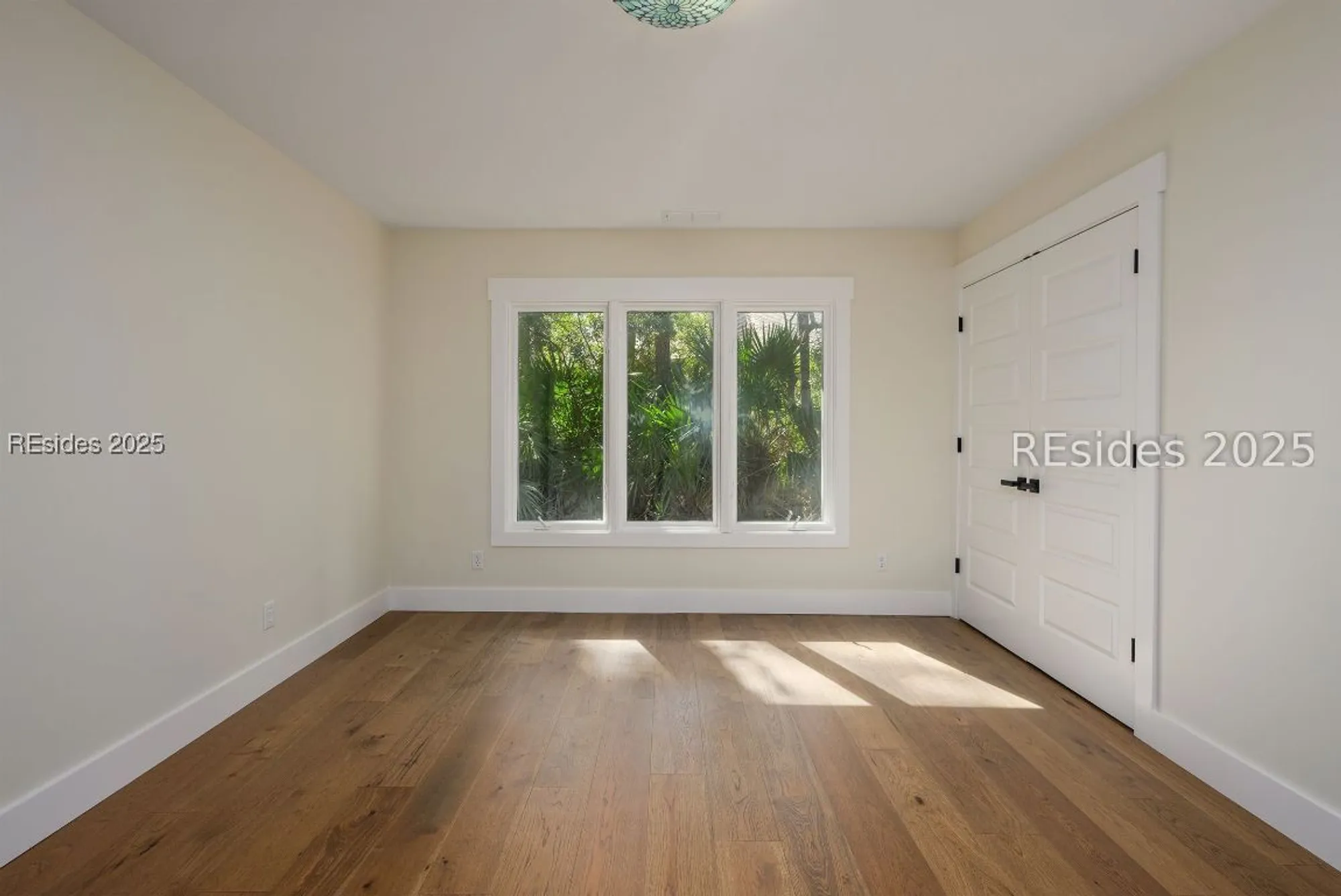 Property Slideshow image 25 of 36 | 7 whispering pines ct, Hilton Head Island, SC, 29926