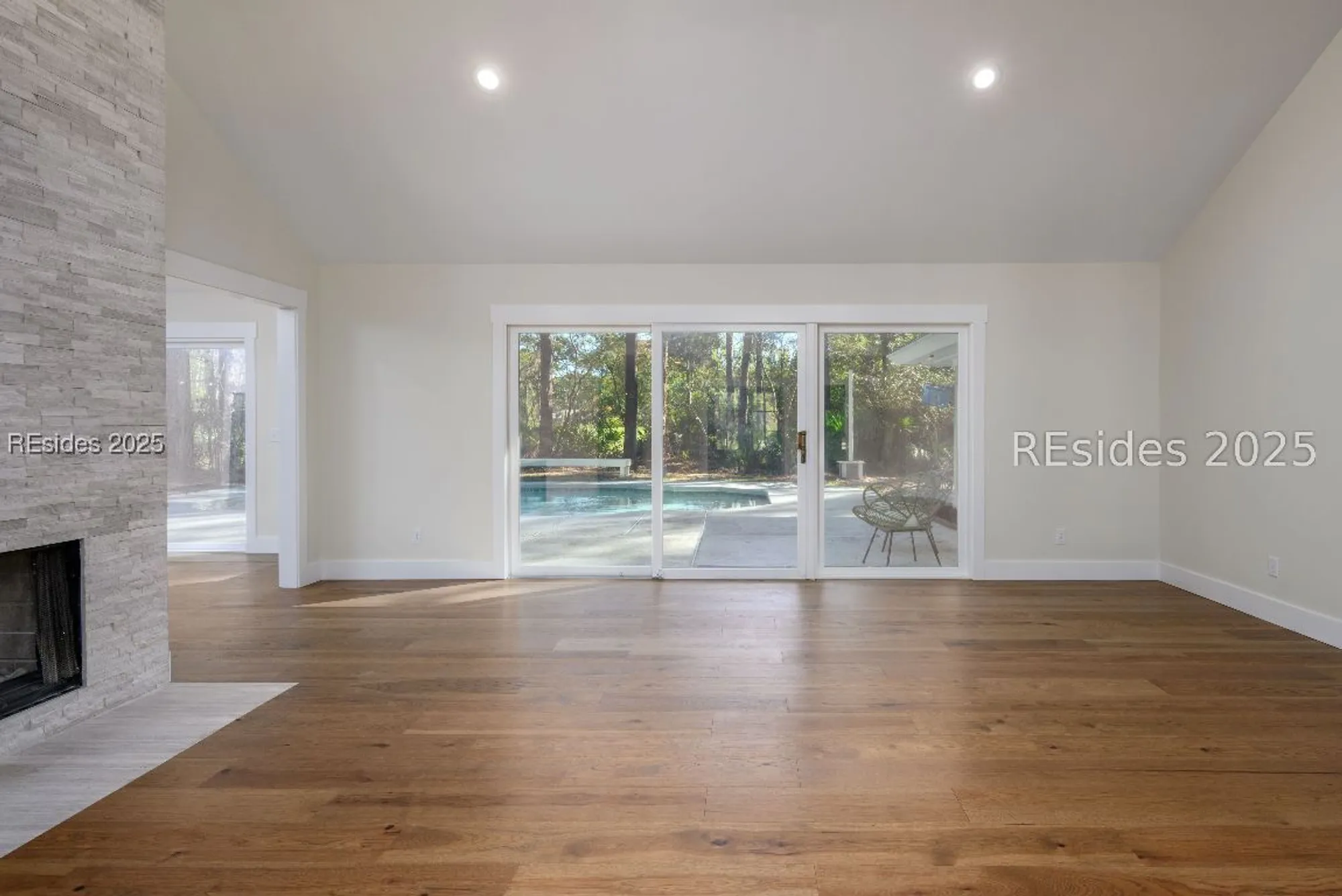 Property Slideshow image 8 of 36 | 7 whispering pines ct, Hilton Head Island, SC, 29926