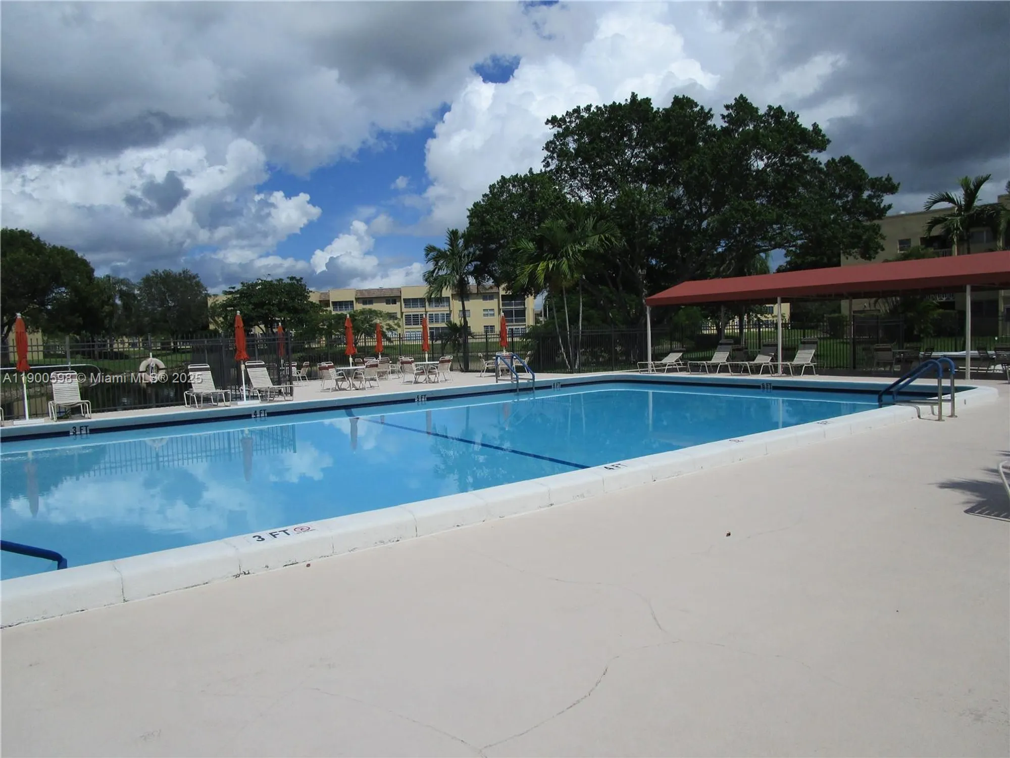 Property Slideshow image 11 of 26 | 5940 nw 64th ave 109, Tamarac, FL, 33319