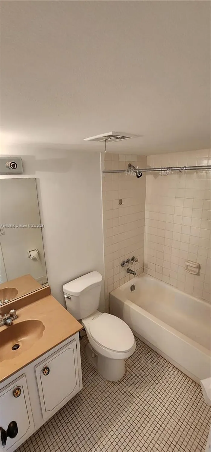 Property Slideshow image 20 of 26 | 5940 nw 64th ave 109, Tamarac, FL, 33319
