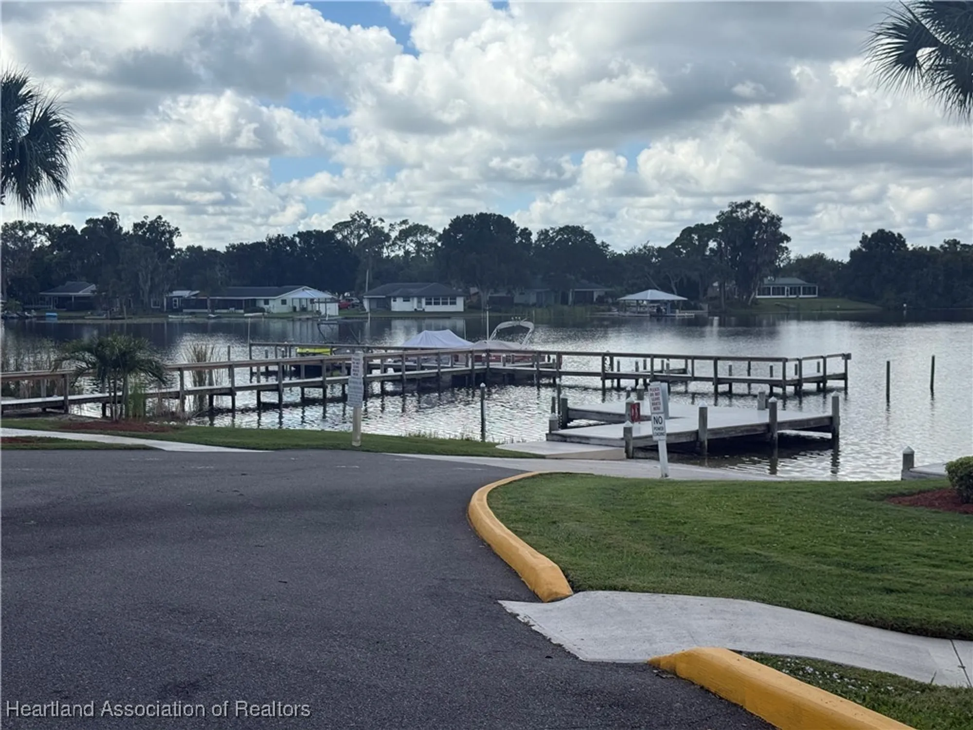Property Slideshow image 16 of 18 | 115 tomoka blvd, Lake Placid, FL, 33852