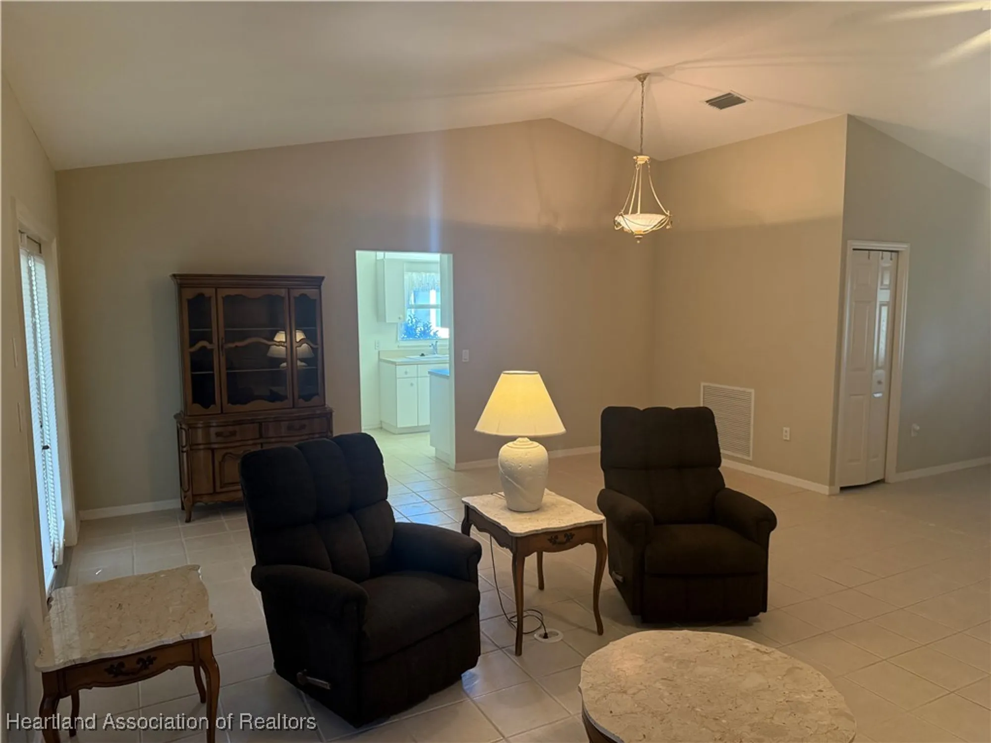 Property Slideshow image 5 of 18 | 115 tomoka blvd, Lake Placid, FL, 33852