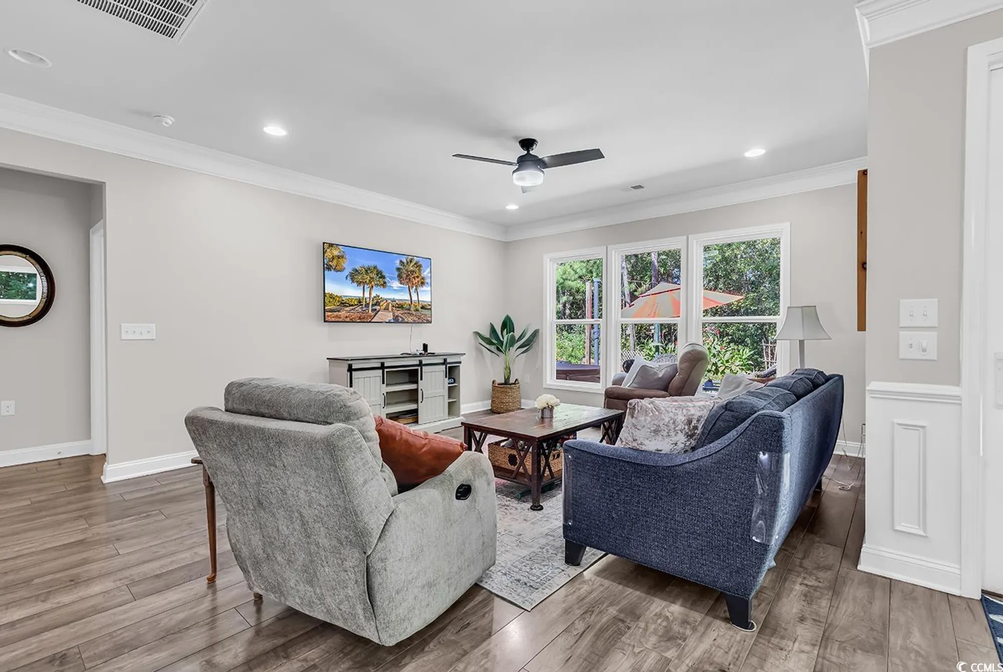 Property Slideshow image 26 of 39 | 2408 craven dr, Myrtle Beach, SC, 29579