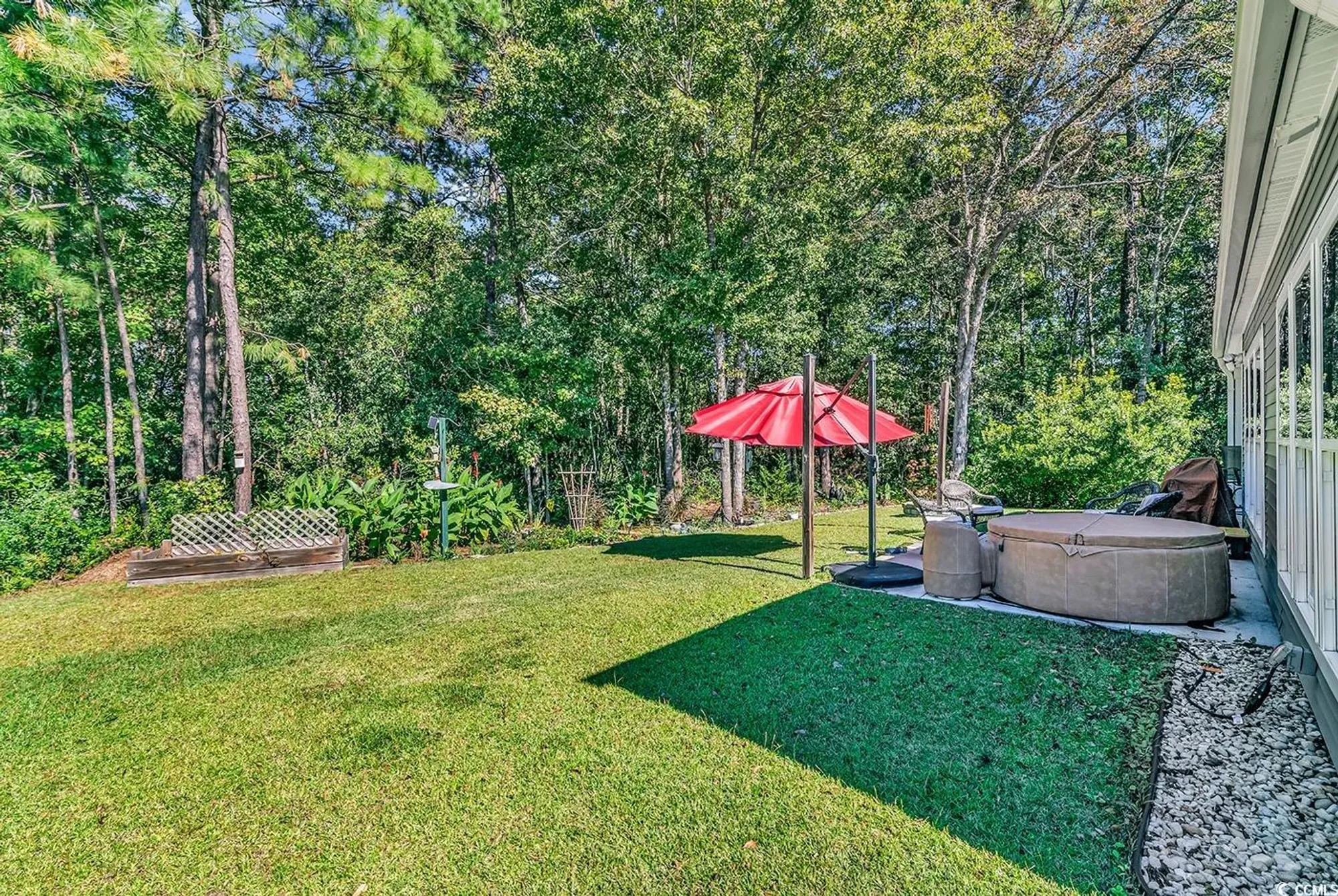 Property Slideshow image 32 of 39 | 2408 craven dr, Myrtle Beach, SC, 29579