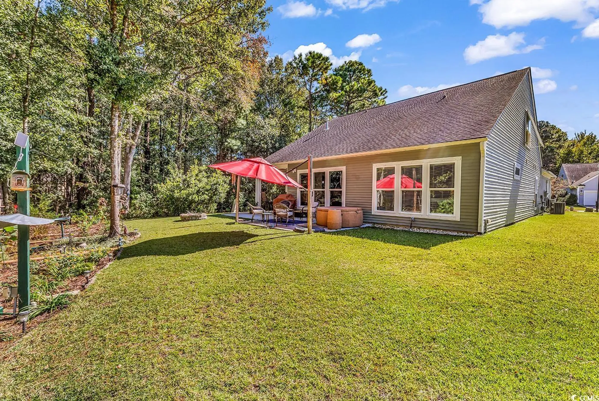 Property Slideshow image 33 of 39 | 2408 craven dr, Myrtle Beach, SC, 29579