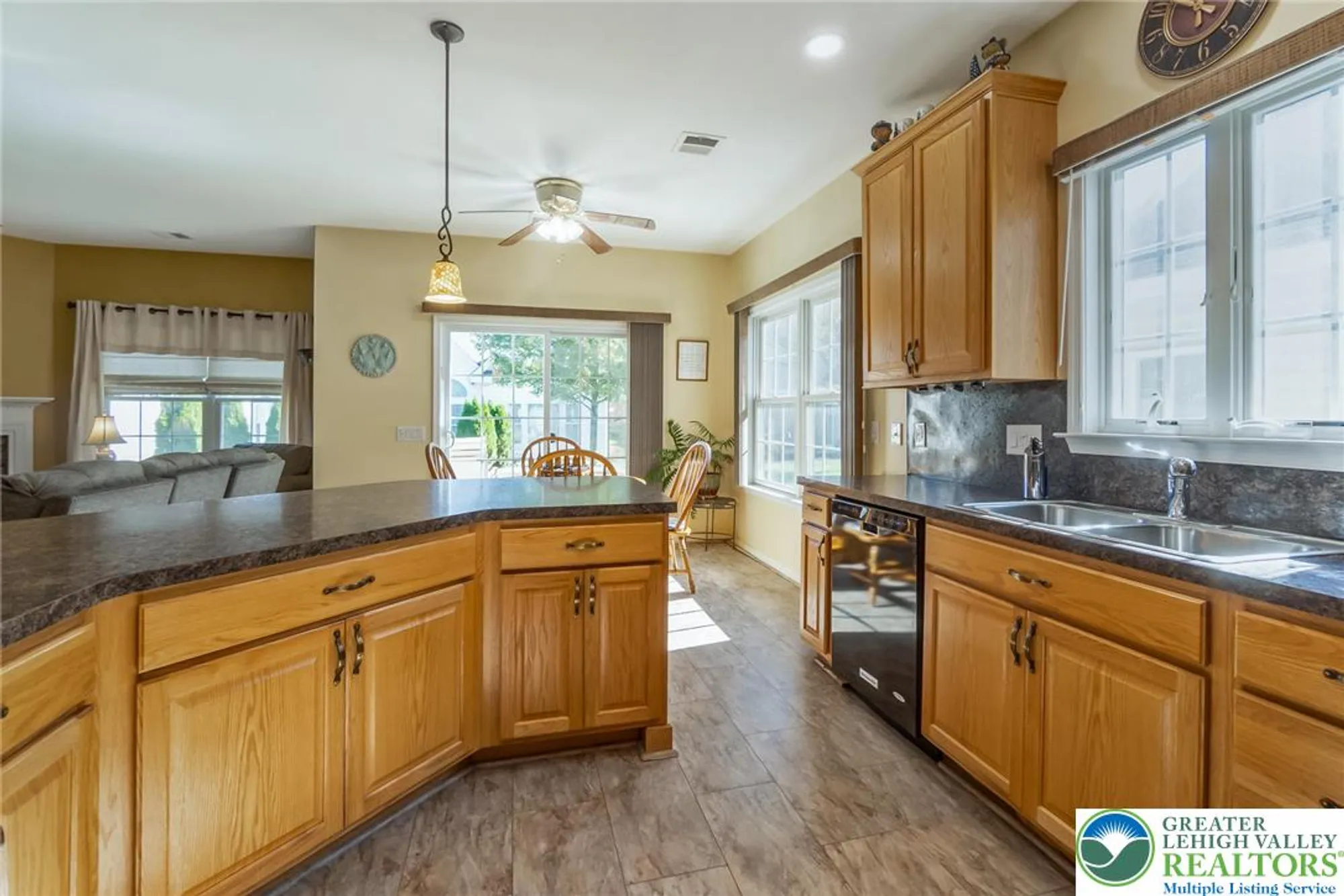 Property Slideshow image 12 of 41 | 6910 constitution dr, Bethlehem, PA, 18017