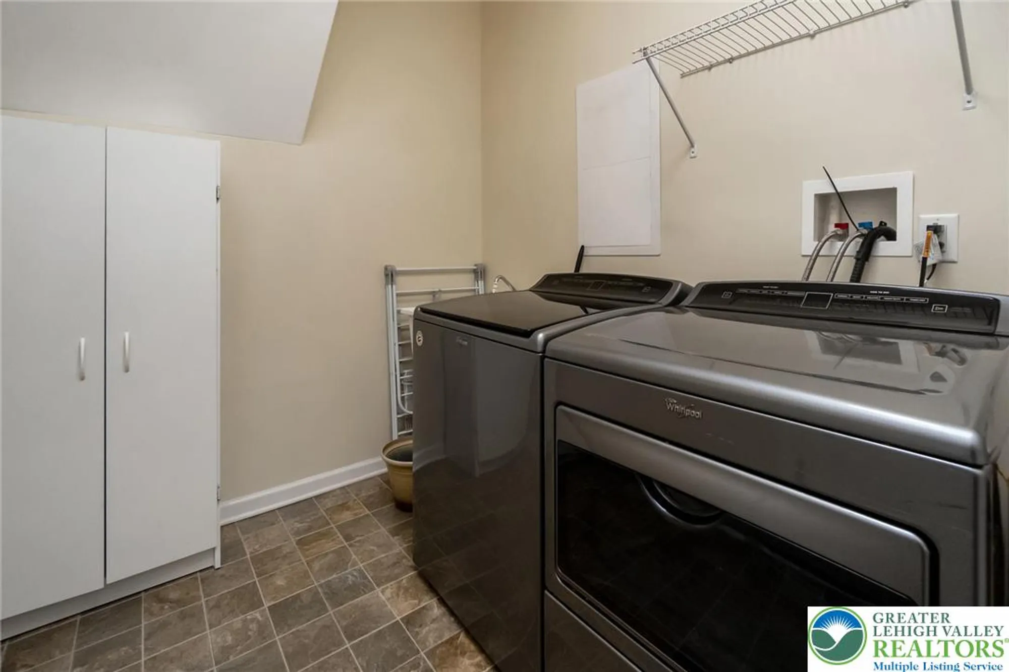 Property Slideshow image 34 of 41 | 6910 constitution dr, Bethlehem, PA, 18017