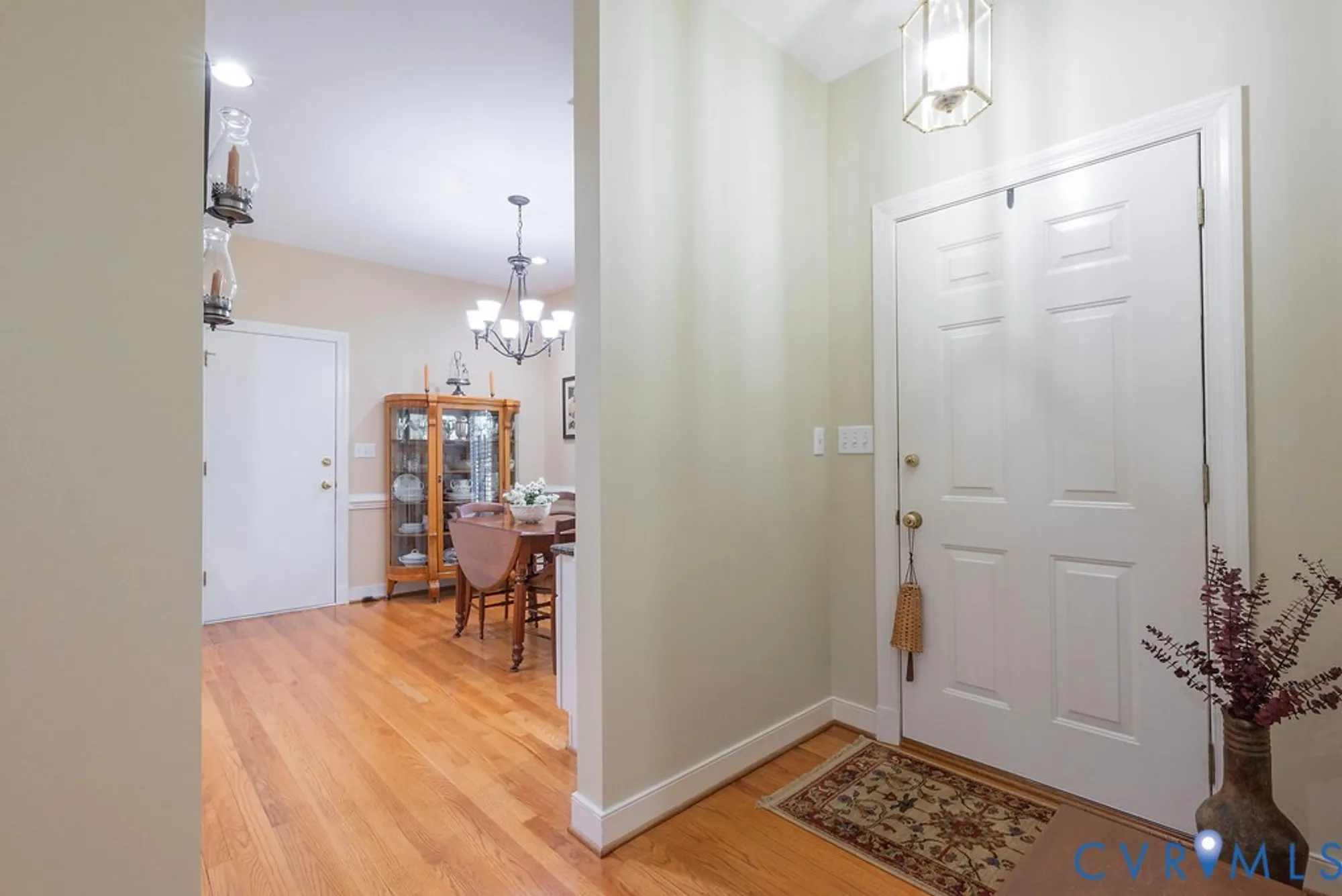 Property Slideshow image 14 of 46 | 5713 lakemere dr, North Chesterfield, VA, 23234
