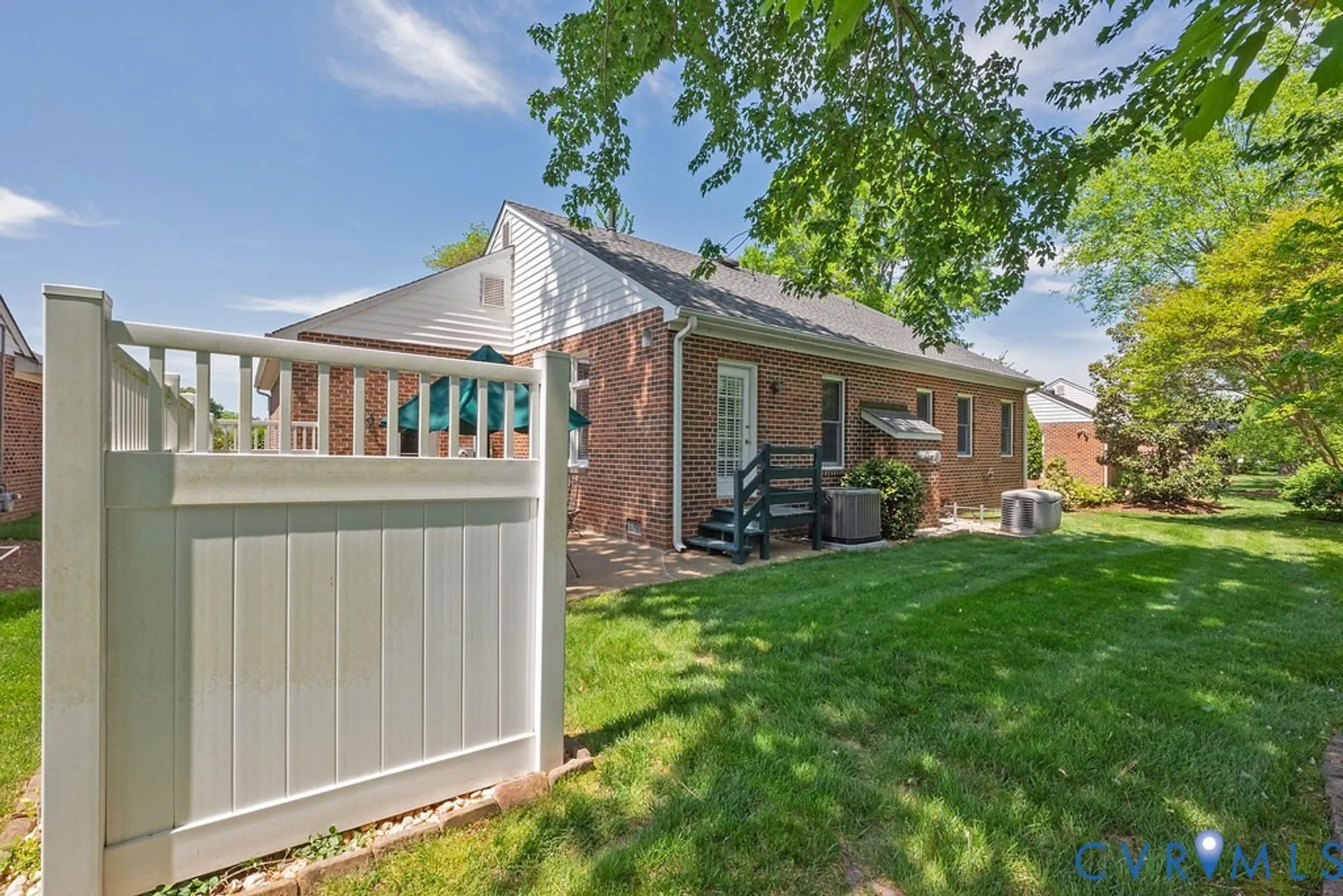 Property Slideshow image 11 of 46 | 5713 lakemere dr, North Chesterfield, VA, 23234