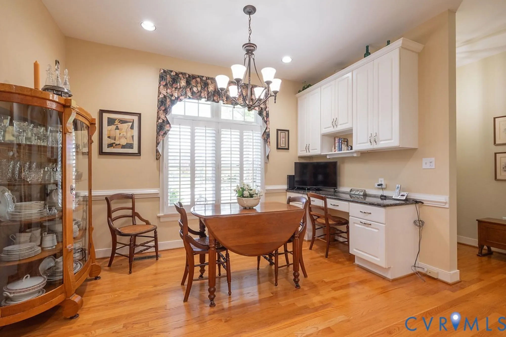 Property Slideshow image 31 of 46 | 5713 lakemere dr, North Chesterfield, VA, 23234