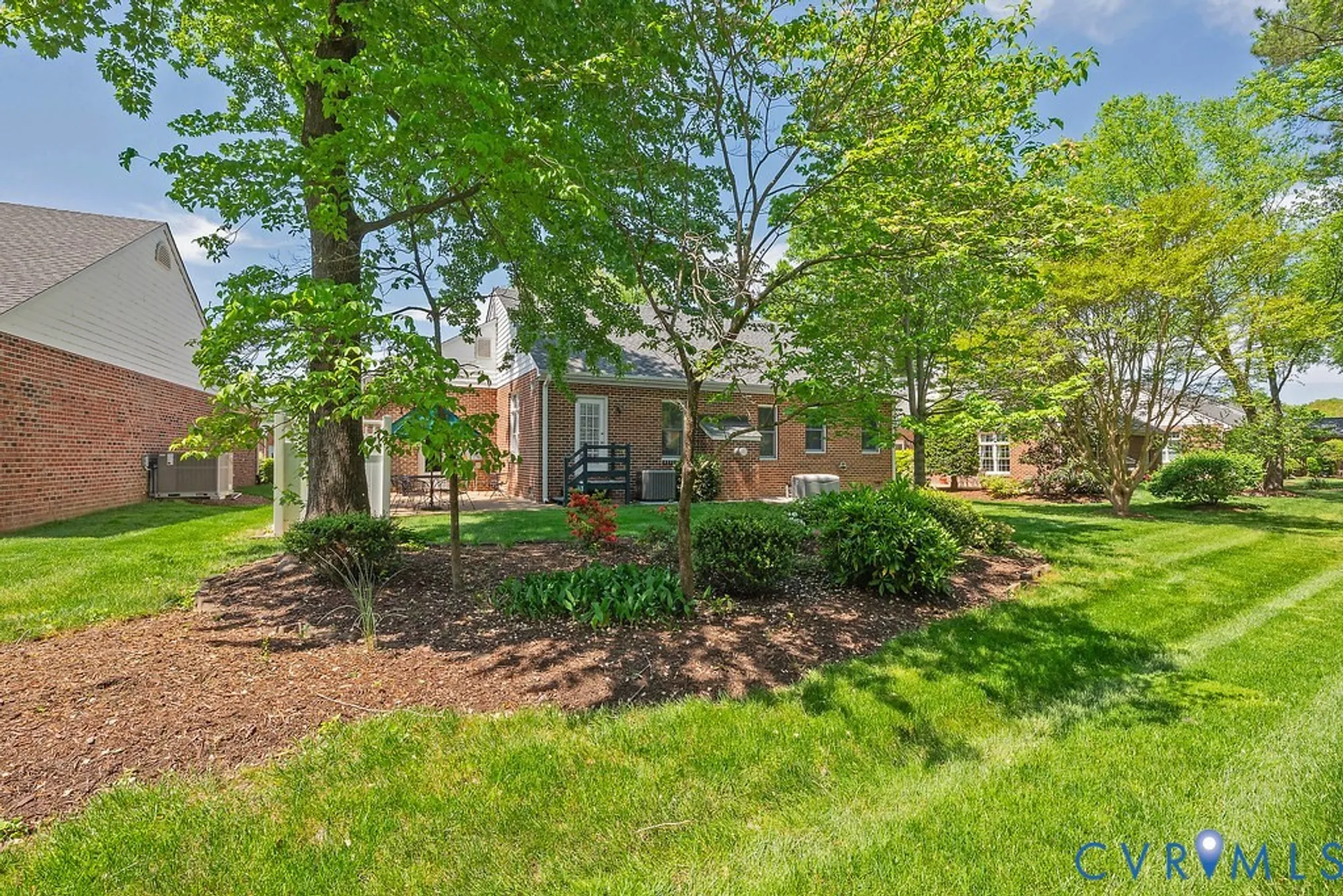 Property Slideshow image 7 of 46 | 5713 lakemere dr, North Chesterfield, VA, 23234