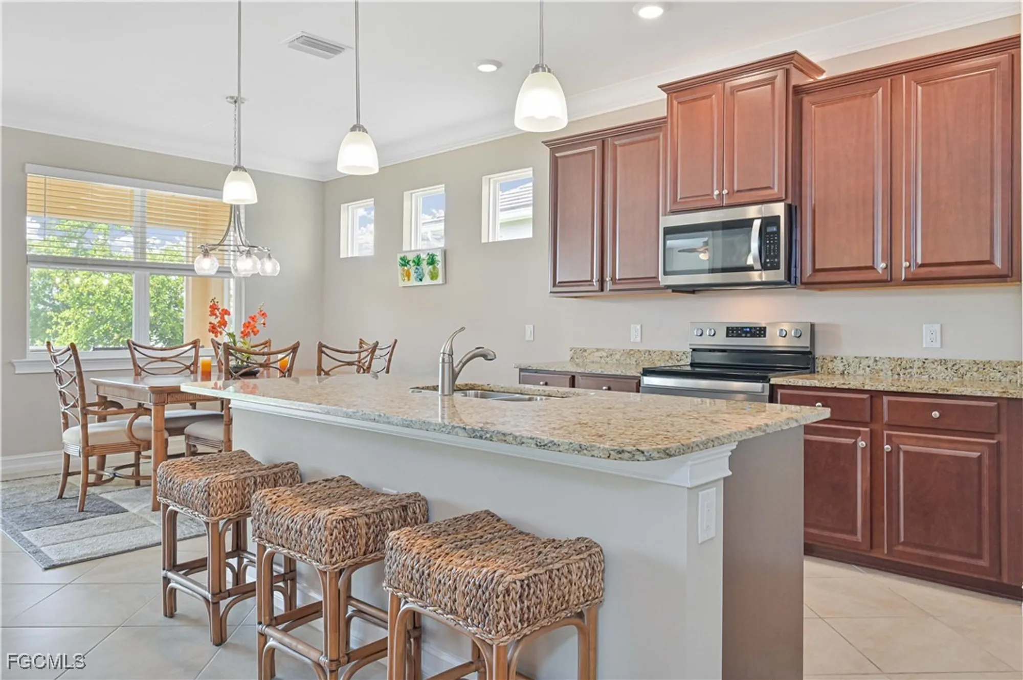 Property Slideshow image 18 of 43 | 3256 birch tree ln, Alva, FL, 33920