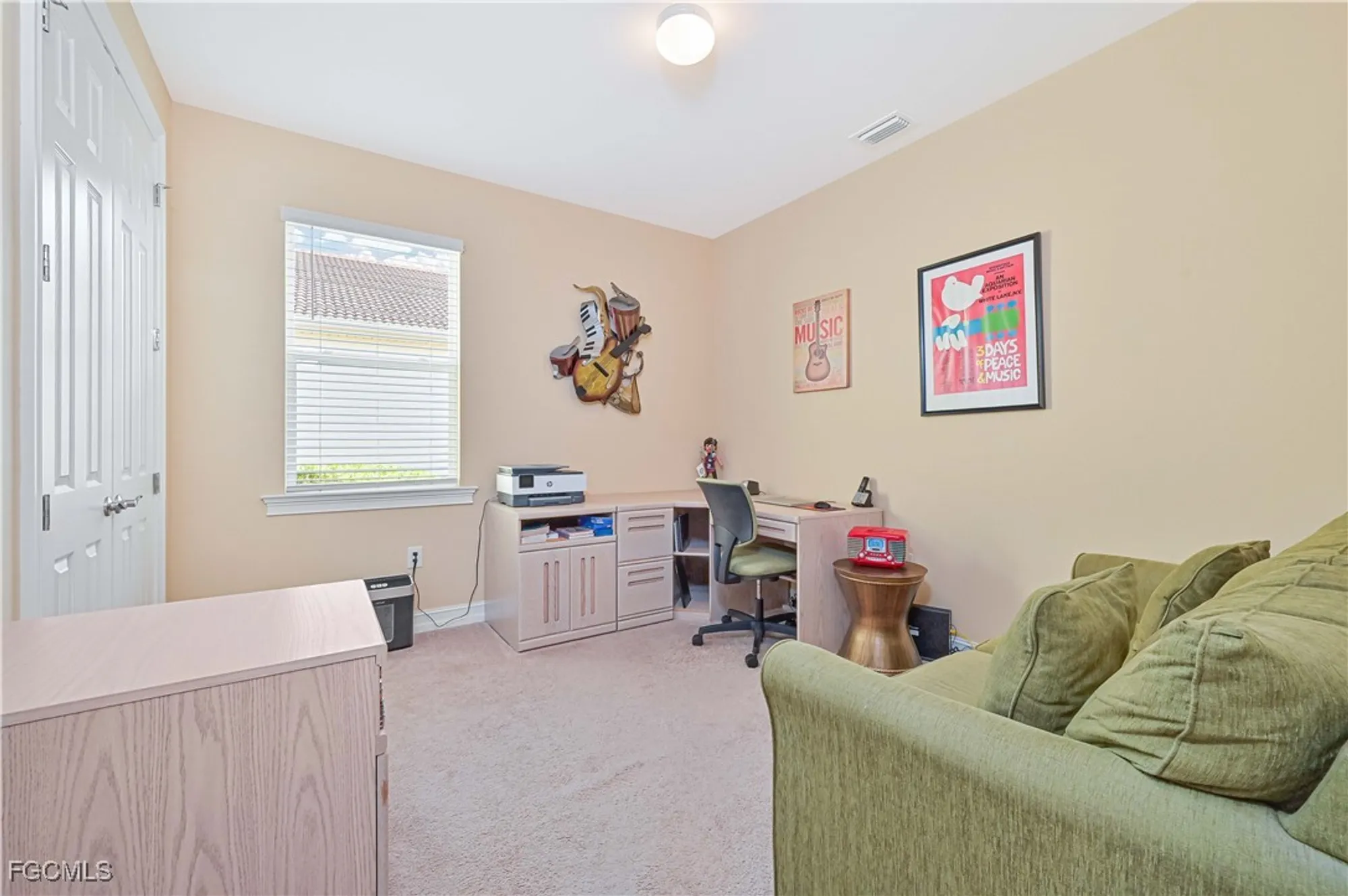 Property Slideshow image 33 of 43 | 3256 birch tree ln, Alva, FL, 33920