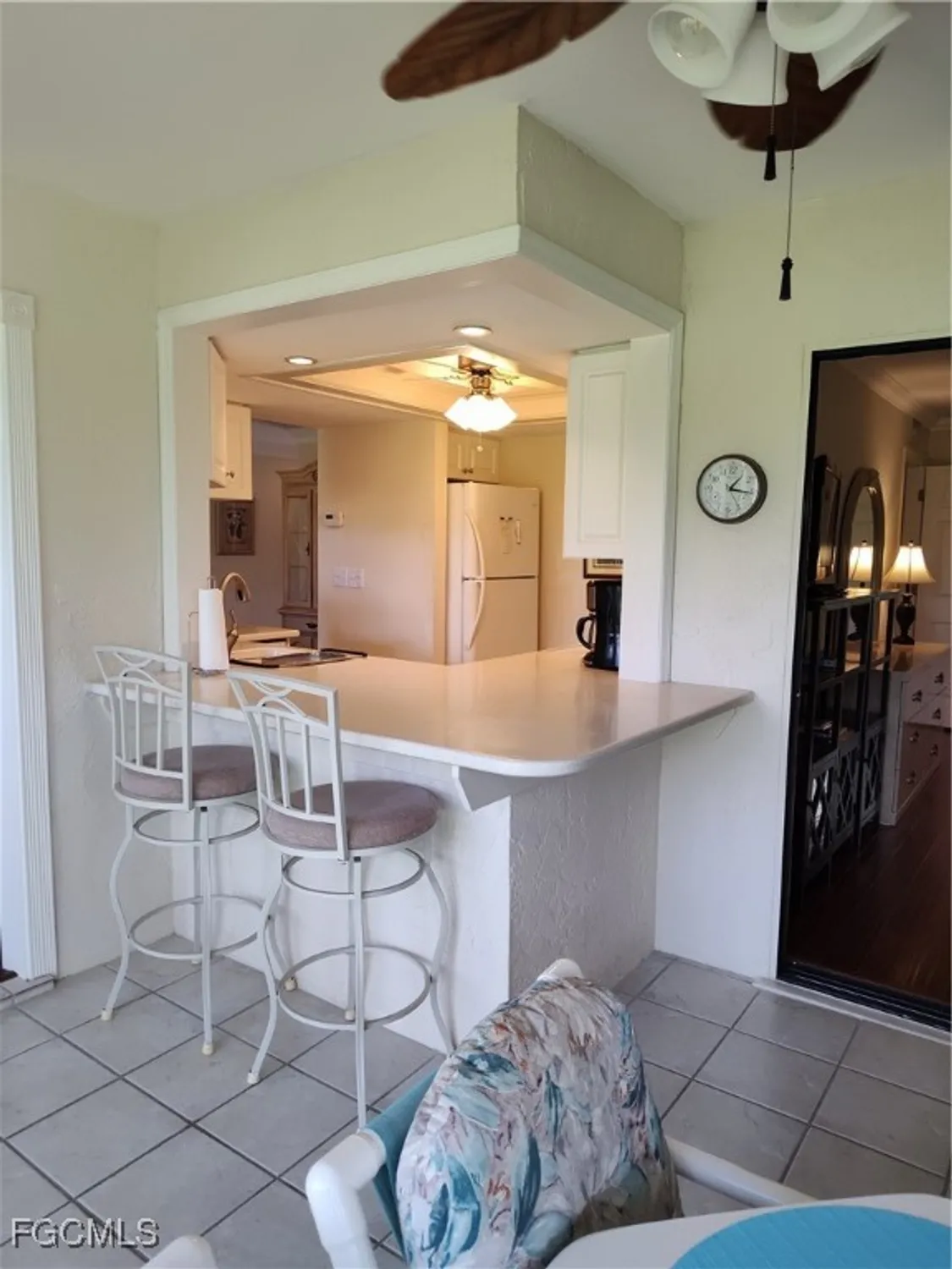 Property Slideshow image 5 of 14 | 5630 trailwinds dr apt 223, Fort Myers, FL, 33907