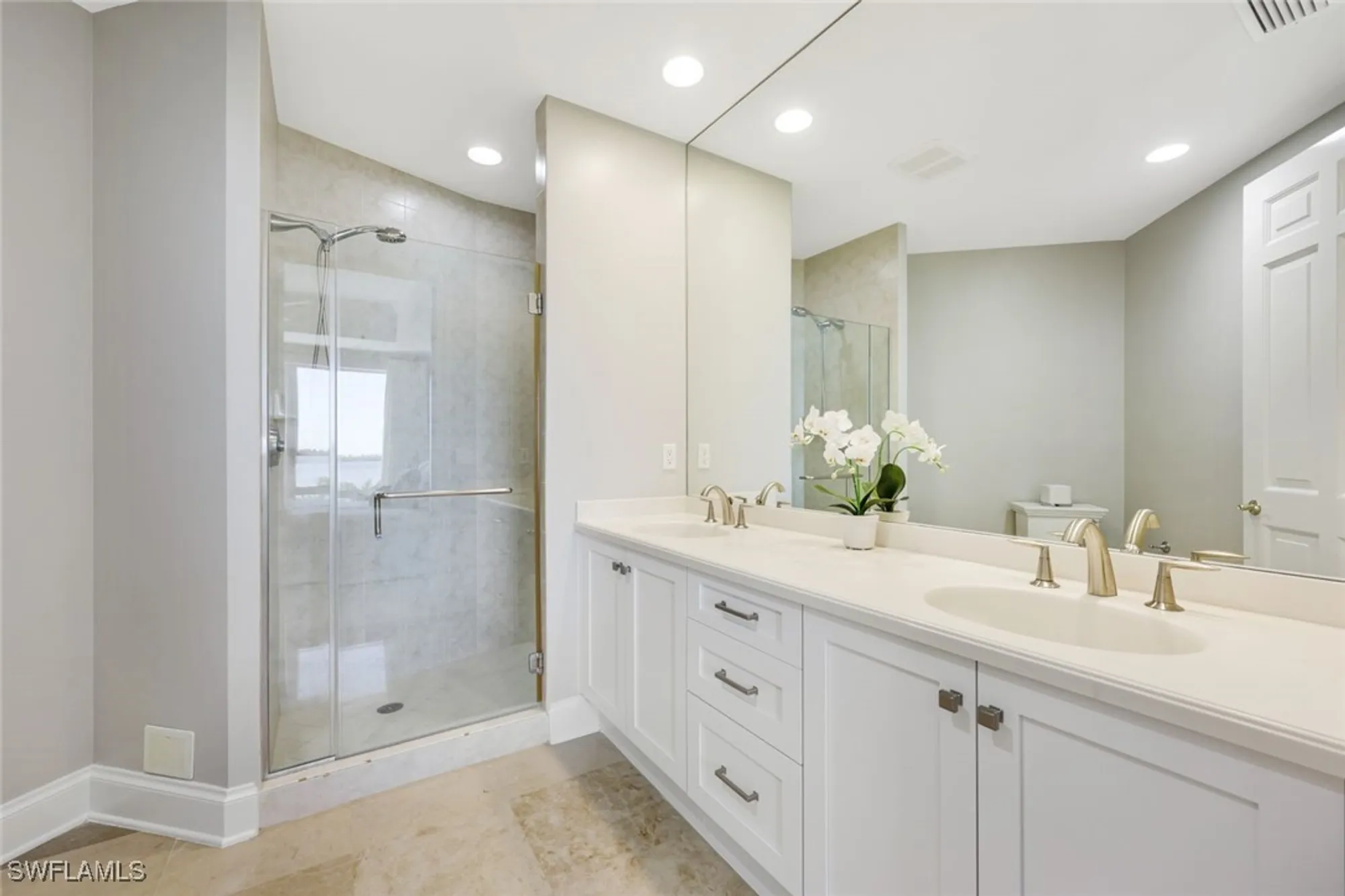 Property Slideshow image 25 of 50 | 4731 bonita bay blvd unit 502, Bonita Springs, FL, 34134