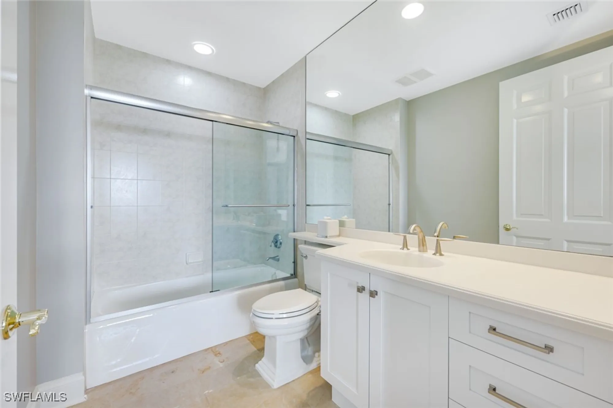 Property Slideshow image 29 of 50 | 4731 bonita bay blvd unit 502, Bonita Springs, FL, 34134