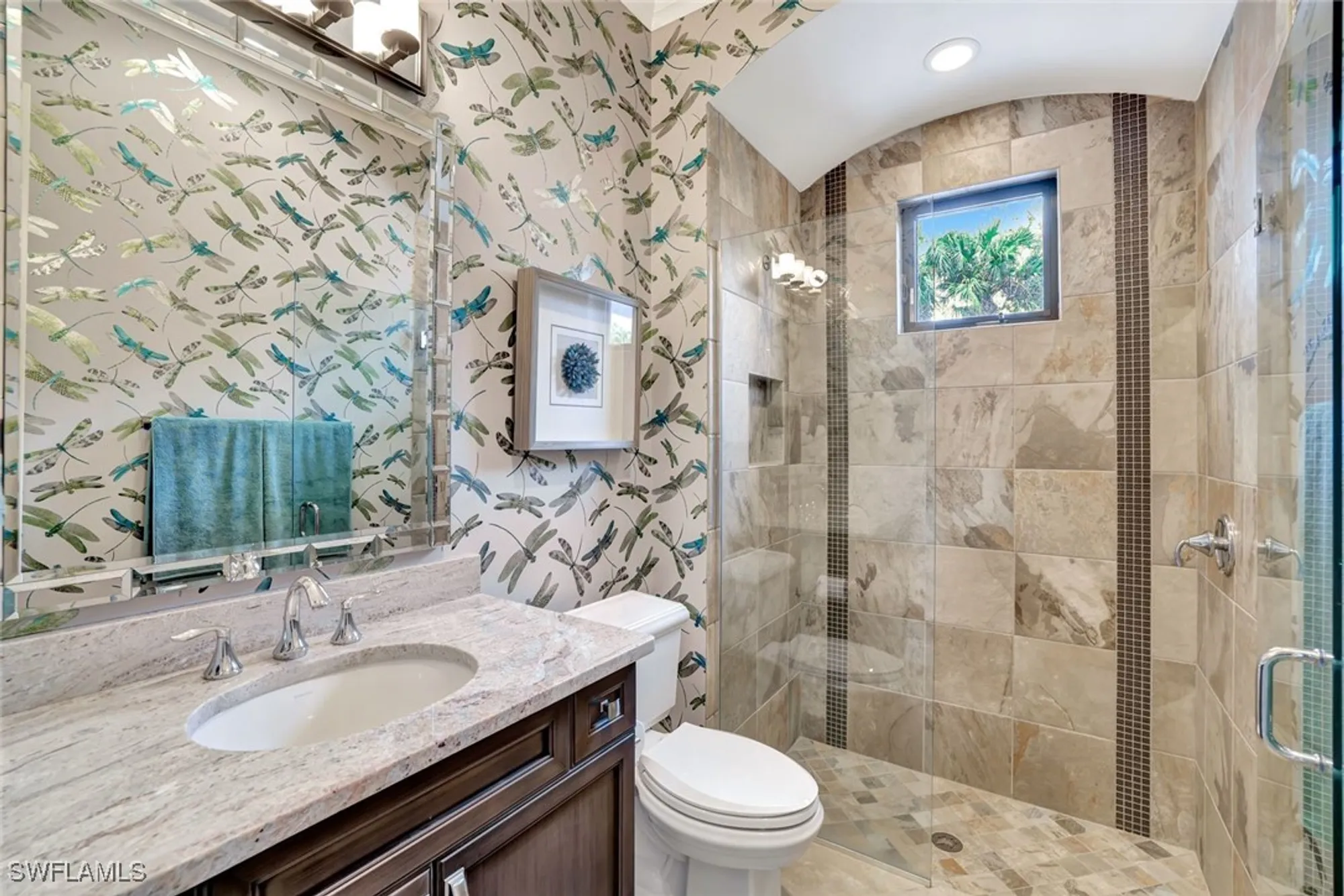 Property Slideshow image 16 of 38 | 8556 majorca ln, Naples, FL, 34114