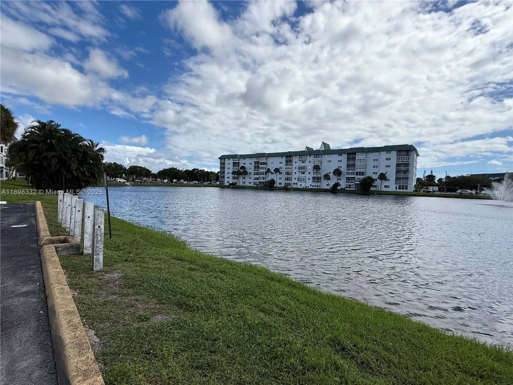 Property Slideshow image 27 of 35 | 4750 nw 22nd ct apt 211, Lauderhill, FL, 33313