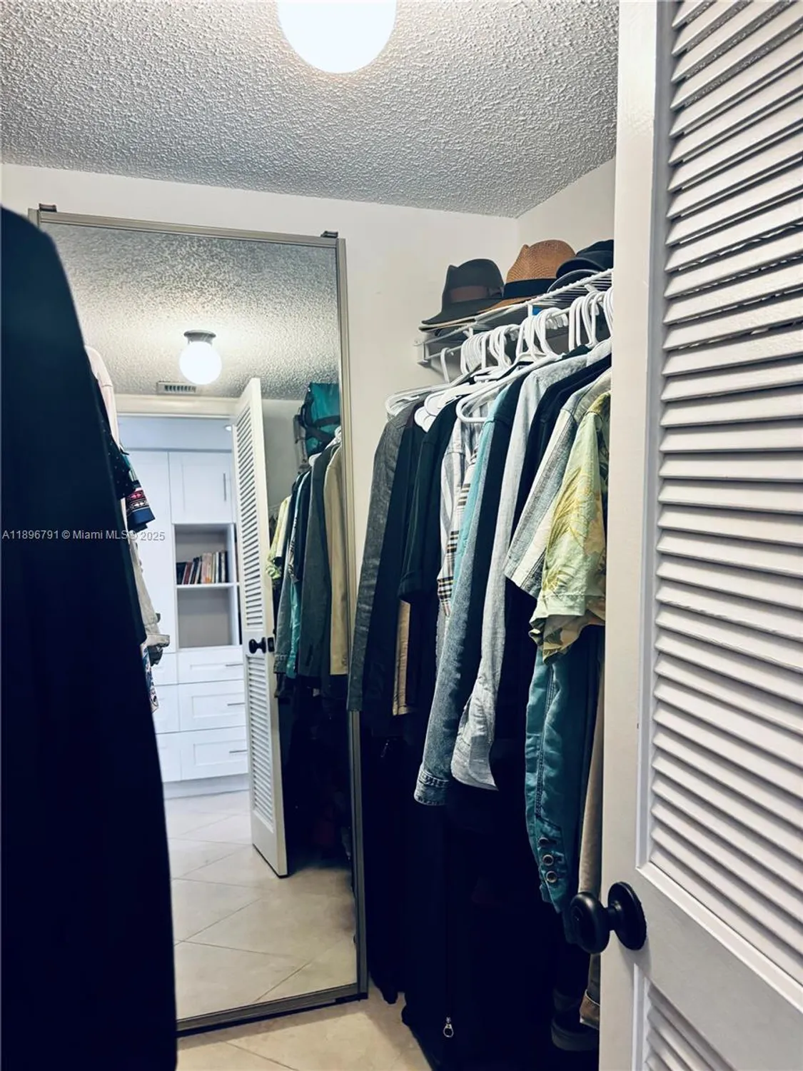 Property Slideshow image 14 of 40 | 11205 green lake dr apt 202, Boynton Beach, FL, 33437