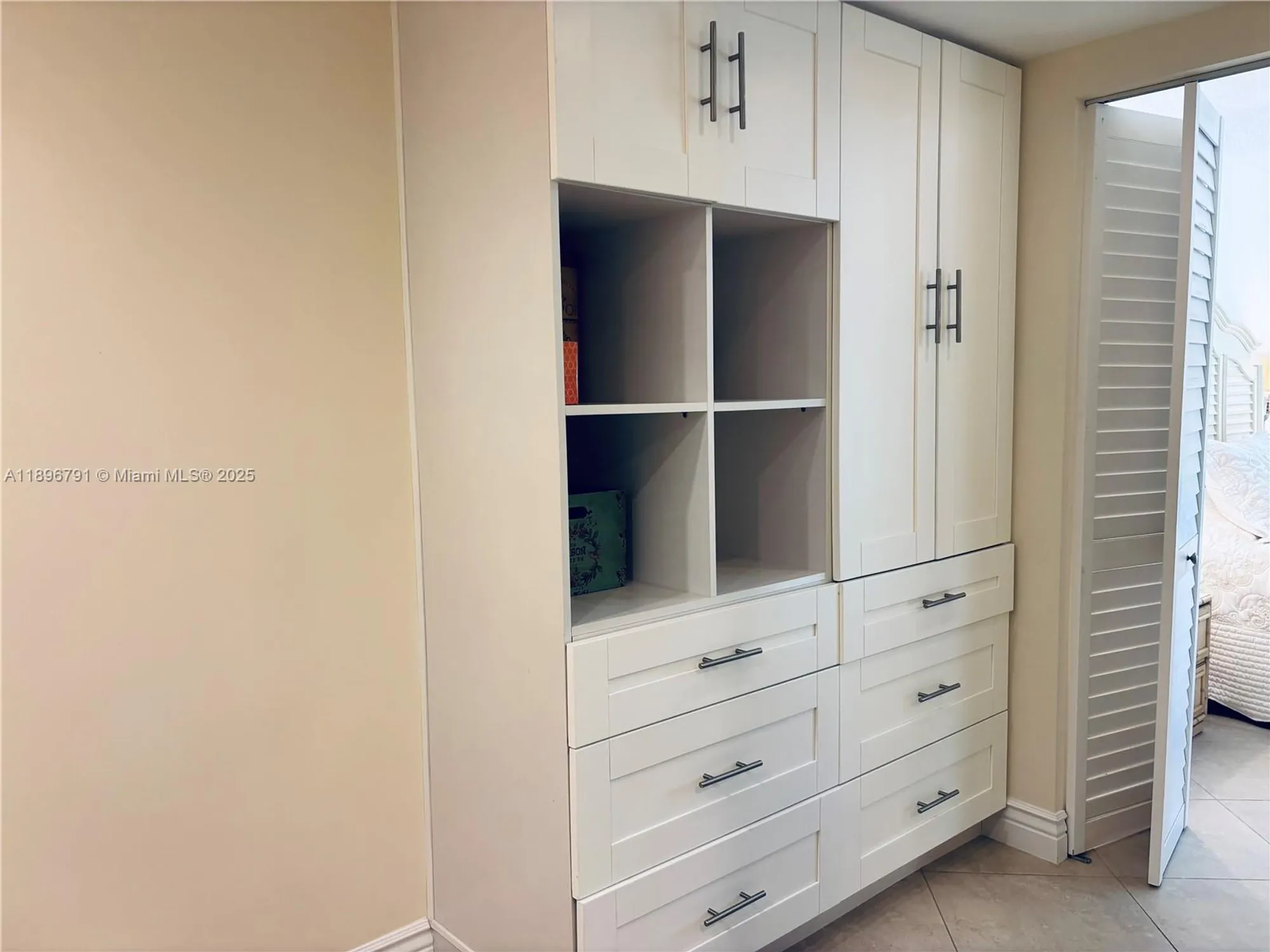 Property Slideshow image 15 of 40 | 11205 green lake dr apt 202, Boynton Beach, FL, 33437