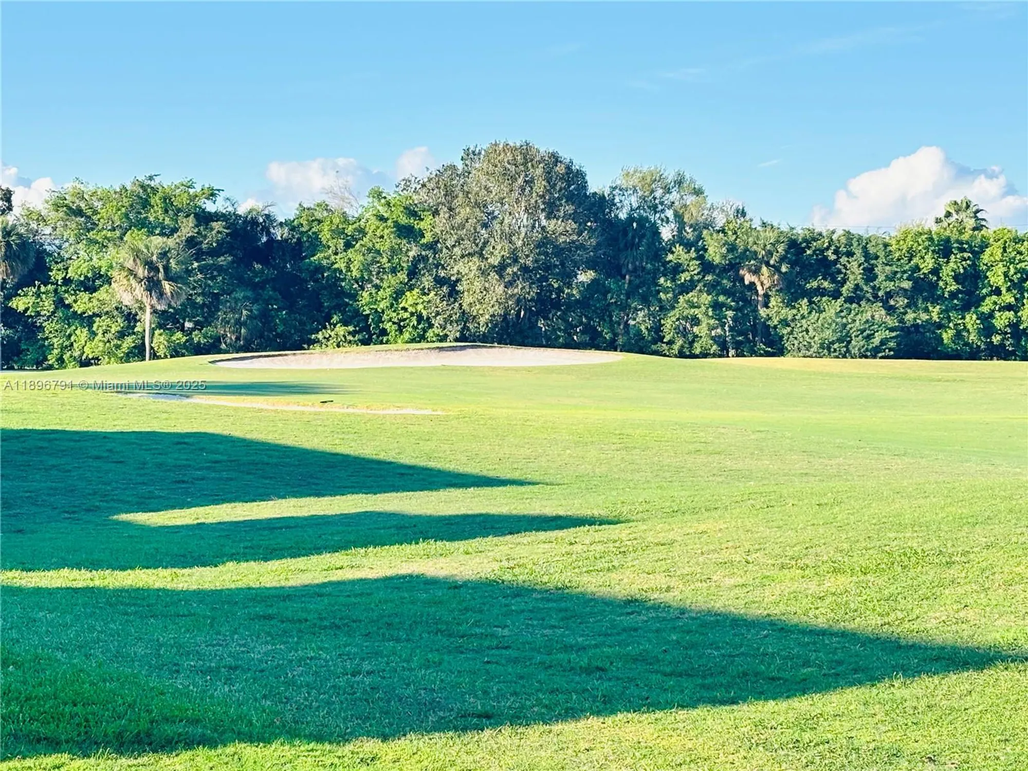 Property Slideshow image 11 of 40 | 11205 green lake dr apt 202, Boynton Beach, FL, 33437