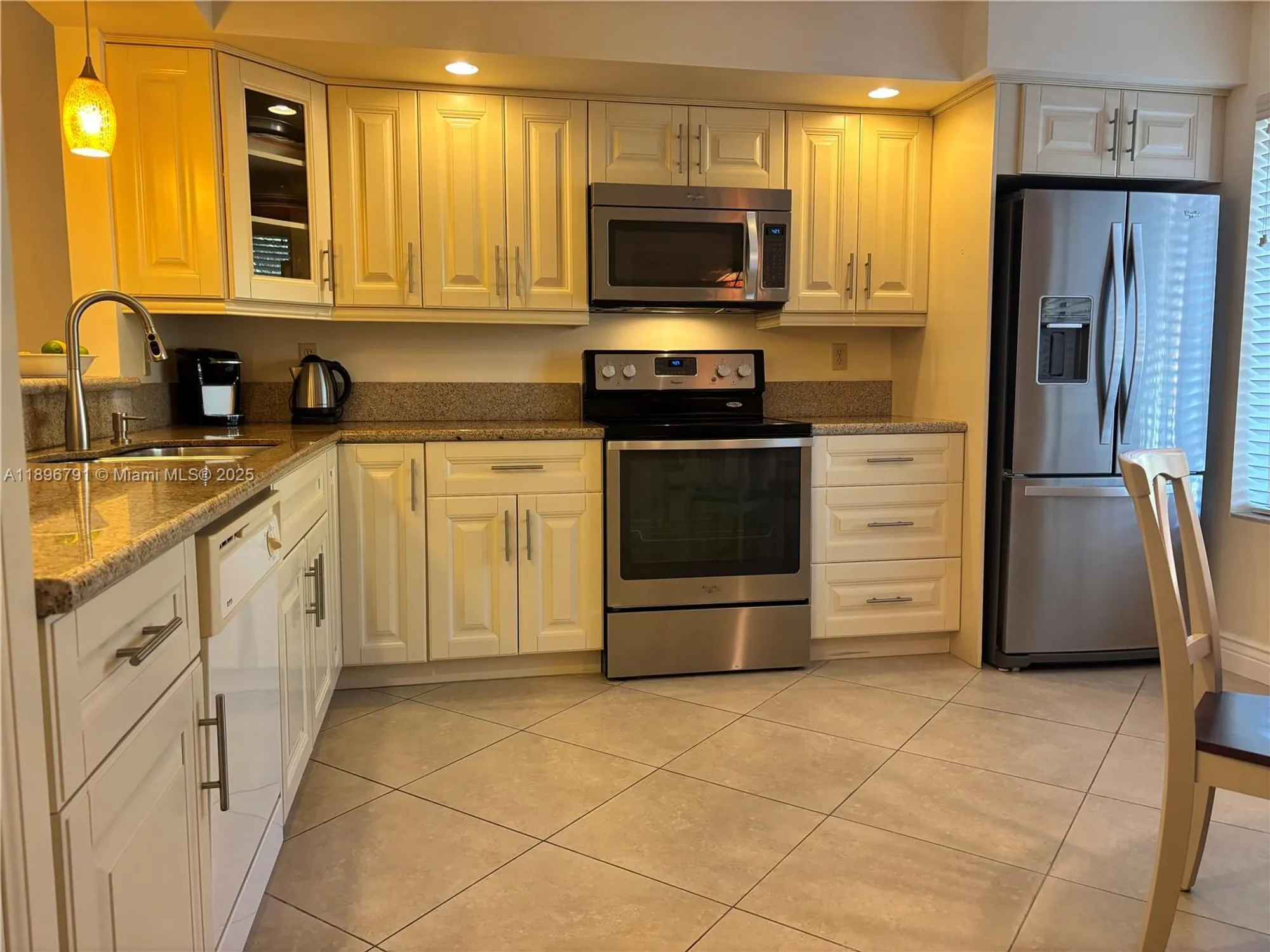 Property Slideshow image 36 of 40 | 11205 green lake dr apt 202, Boynton Beach, FL, 33437