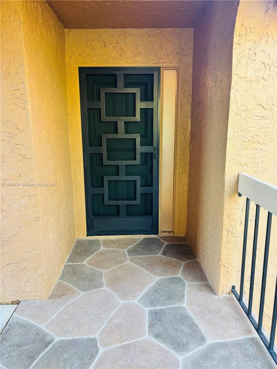 Property Slideshow image 9 of 40 | 11205 green lake dr apt 202, Boynton Beach, FL, 33437